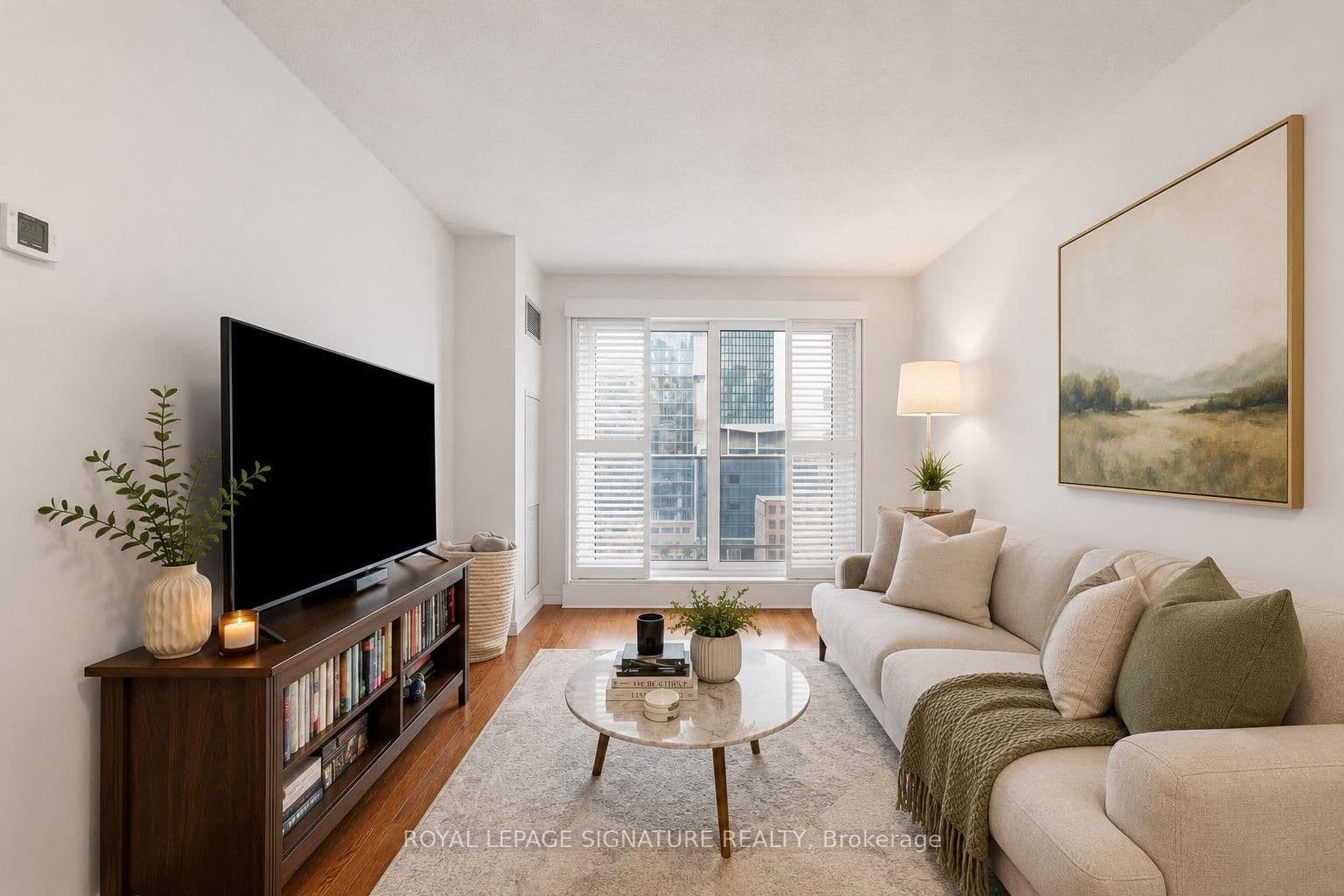 230 King Street E, Unit 1223 thumbnail 2