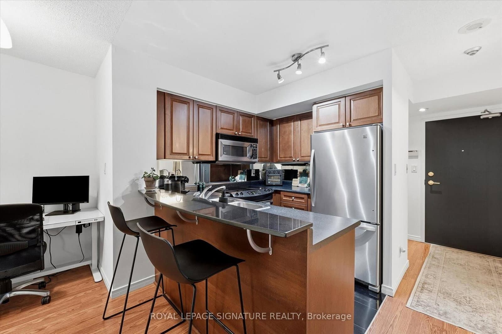 230 King Street E, Unit 1223 thumbnail 9