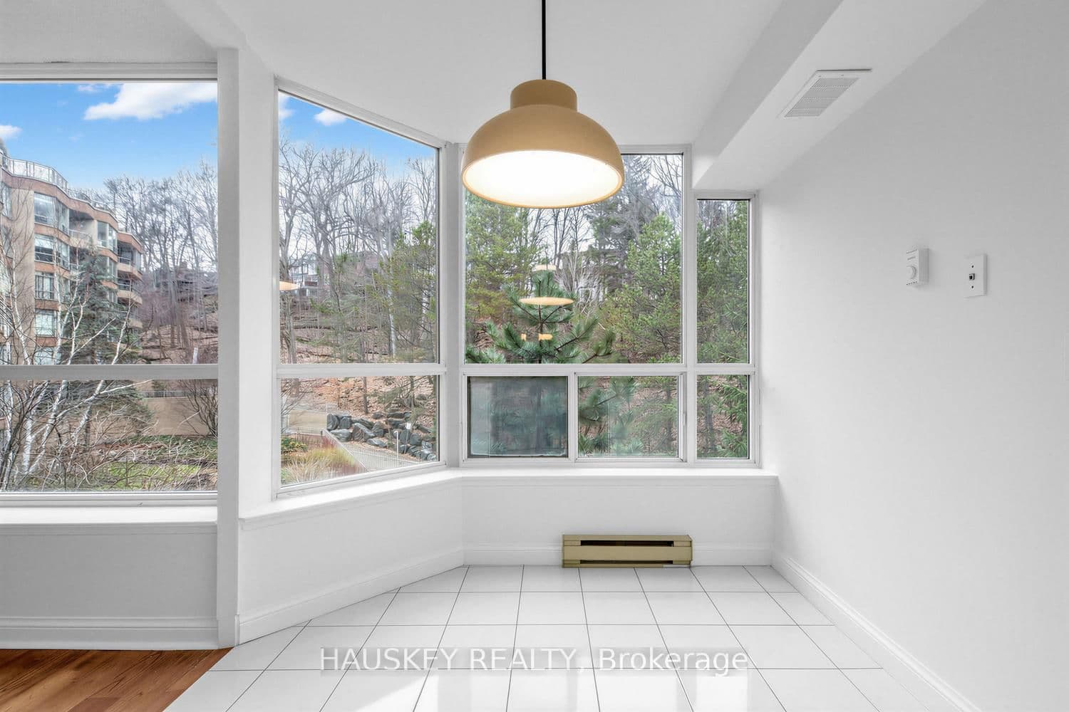 3800 Yonge Street, Unit 402 thumbnail 11