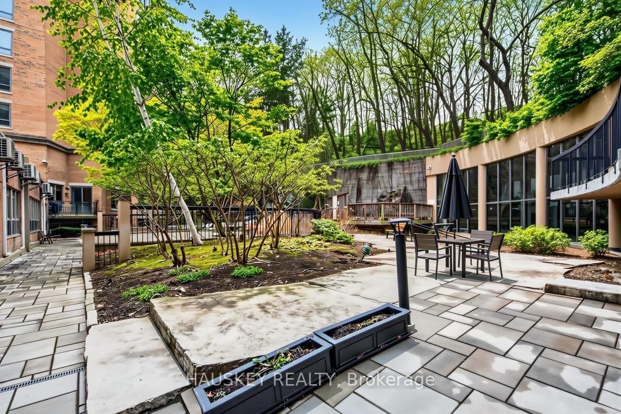 3800 Yonge Street, Unit 402 thumbnail 29