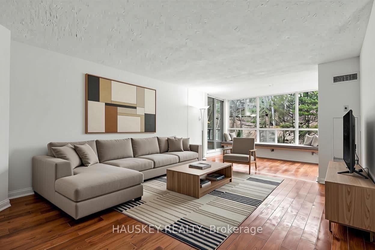 3800 Yonge Street, Unit 402 thumbnail 4