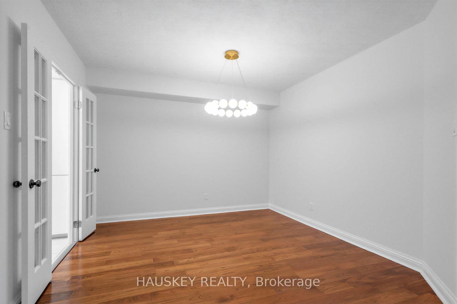 3800 Yonge Street, Unit 402 thumbnail 8