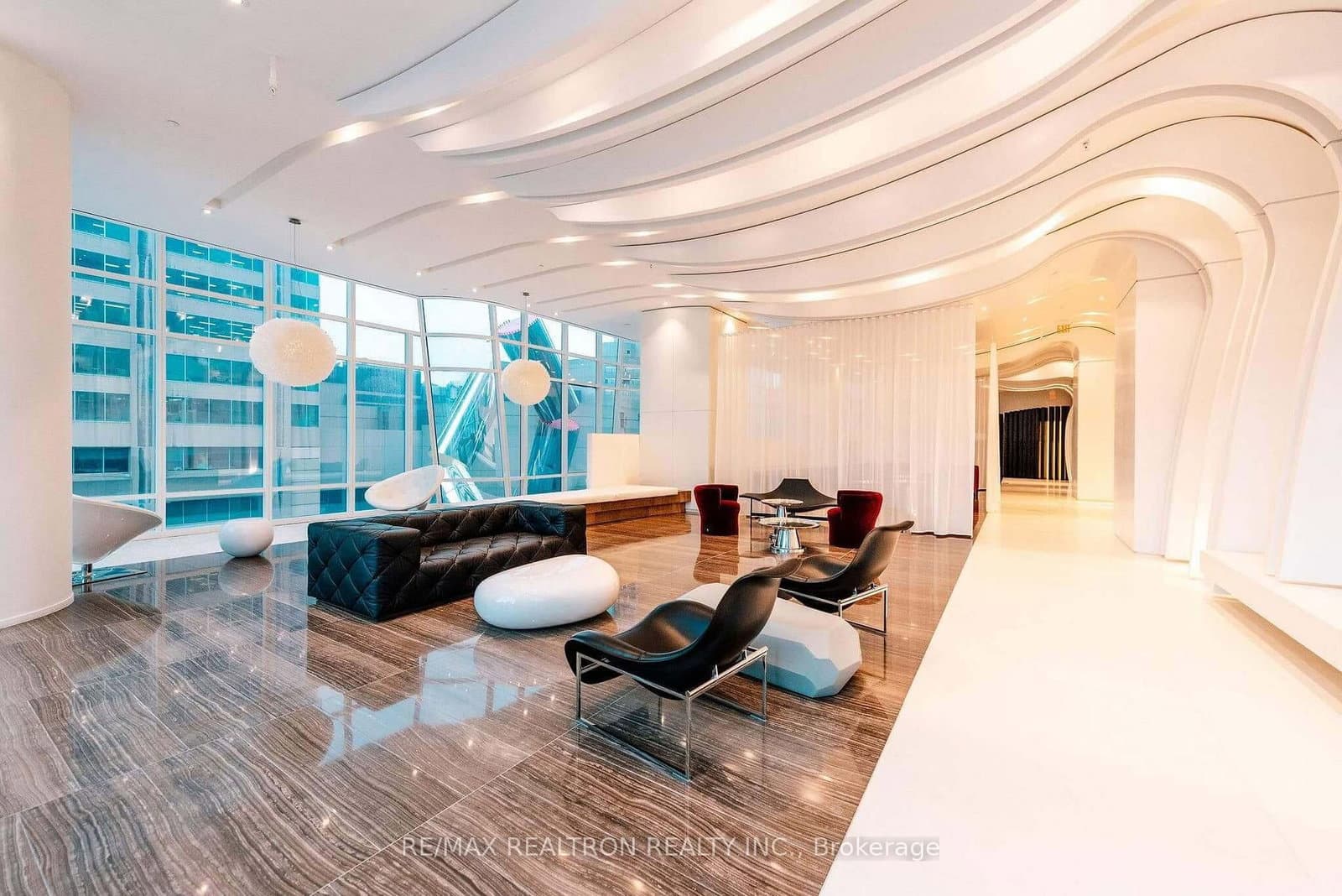 1 Bloor Street E, Unit 312 thumbnail 28