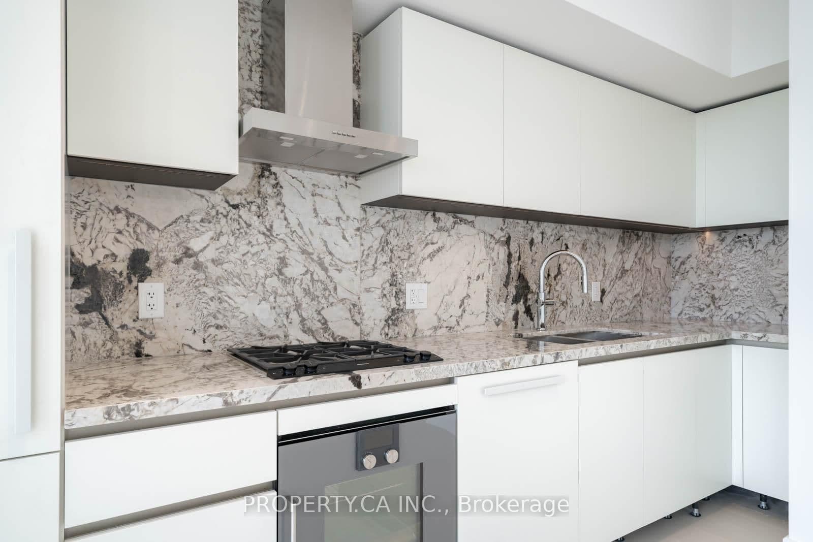 50 Scollard Street, Unit 1801 thumbnail 4