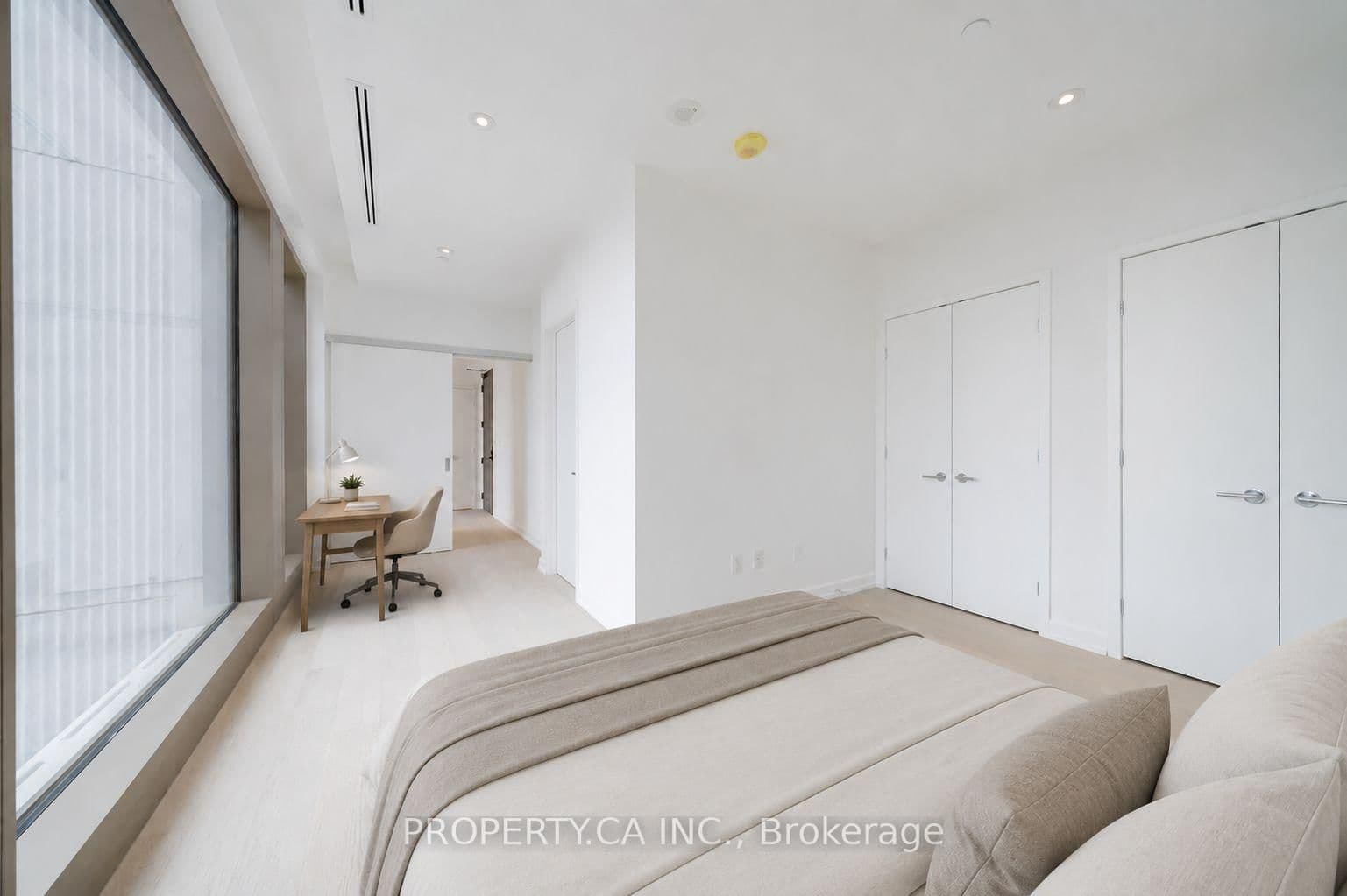 50 Scollard Street, Unit 1801 thumbnail 6