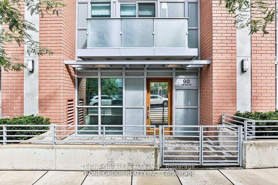 92 McGill Street - Image 1