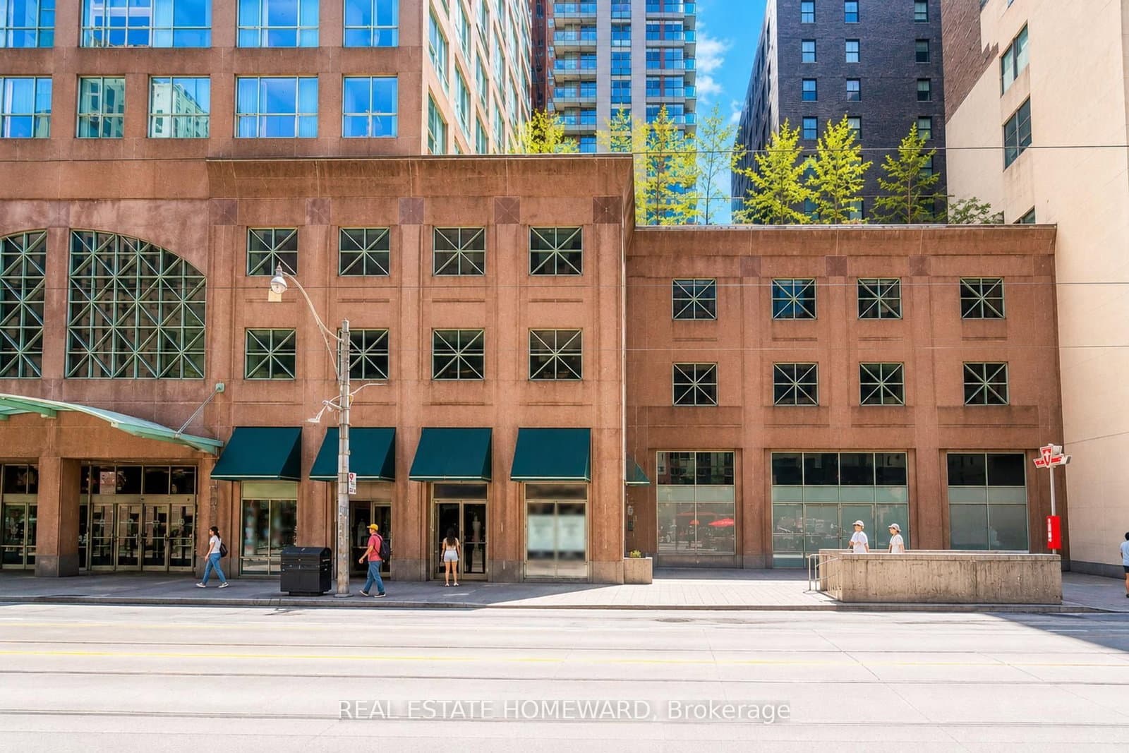 7 King Street E, Unit 602 thumbnail 4