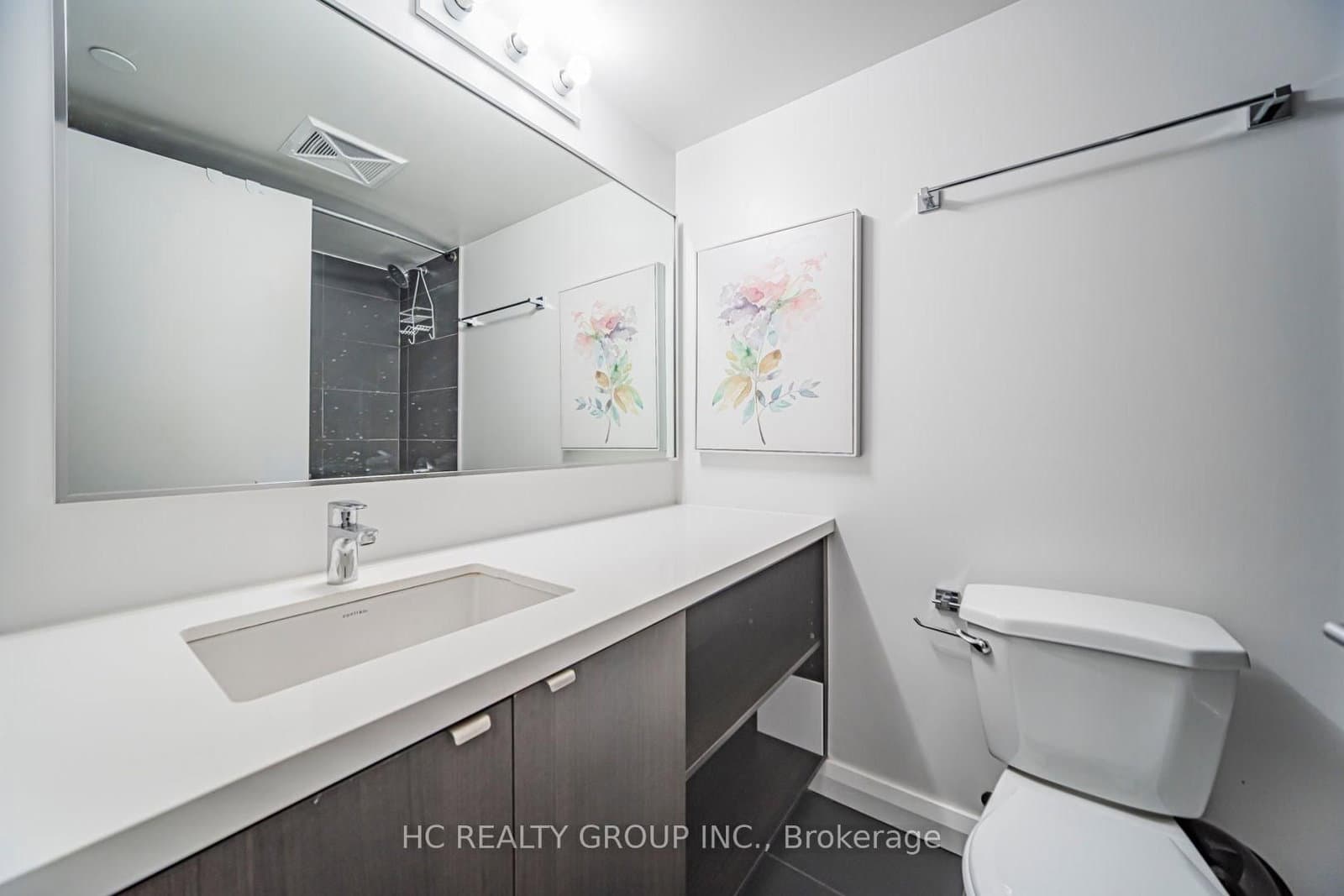 155 Yorkville Avenue, Unit 2014 thumbnail 12