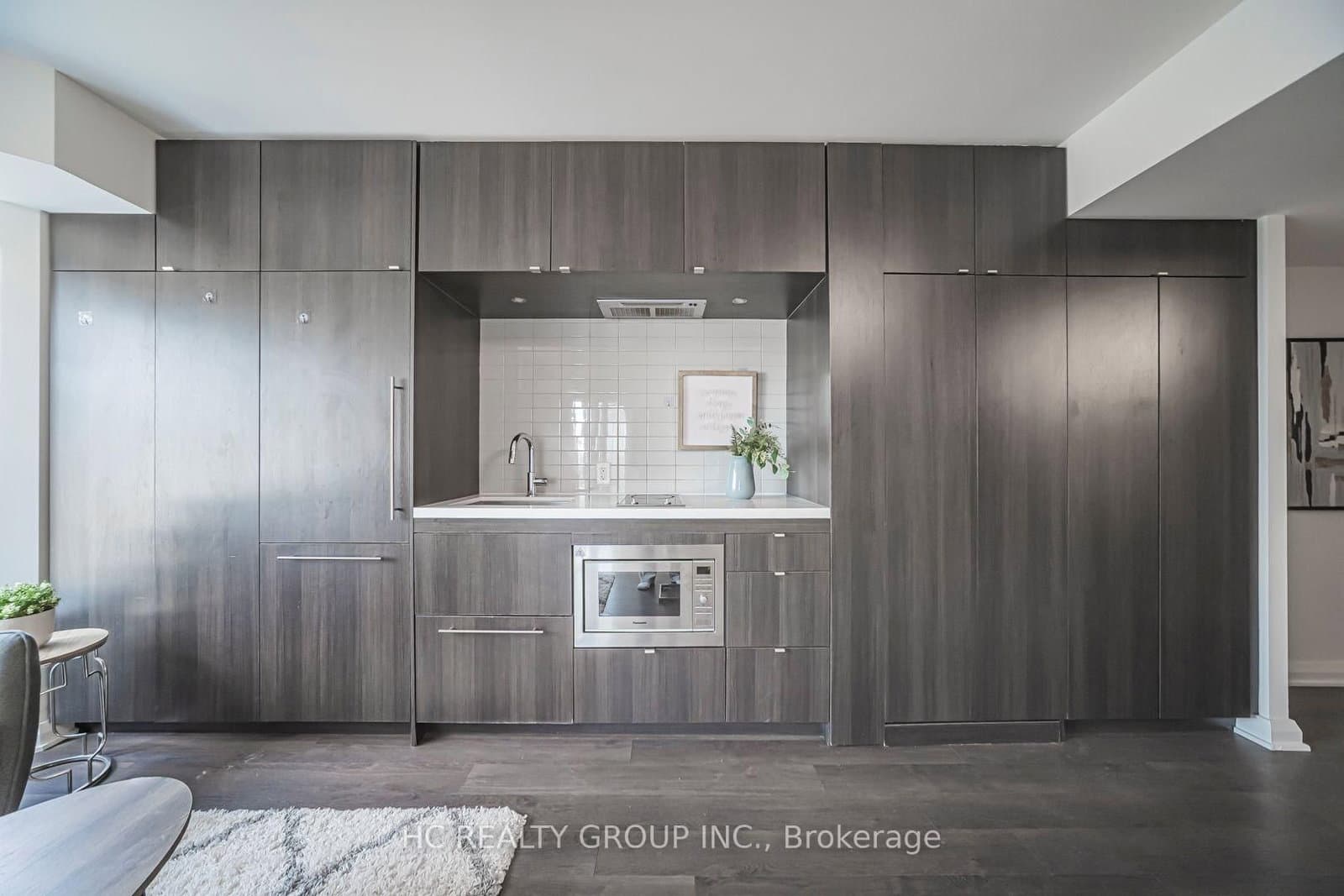 155 Yorkville Avenue, Unit 2014 thumbnail 14