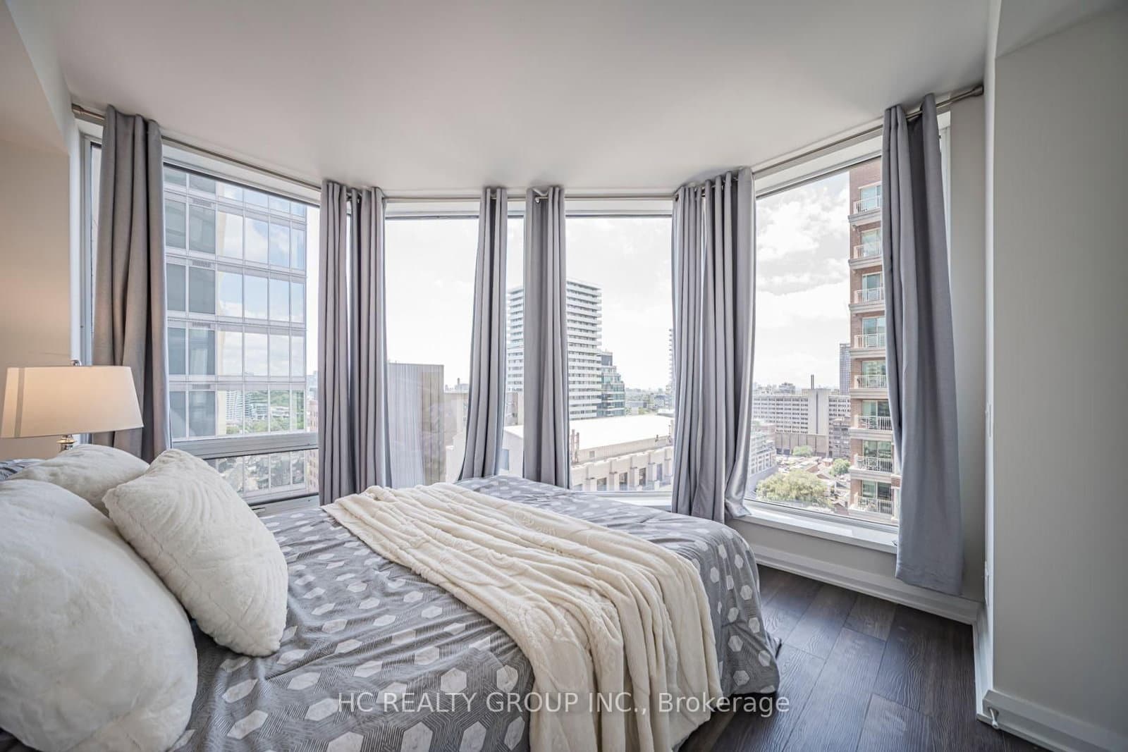 155 Yorkville Avenue, Unit 2014 thumbnail 24