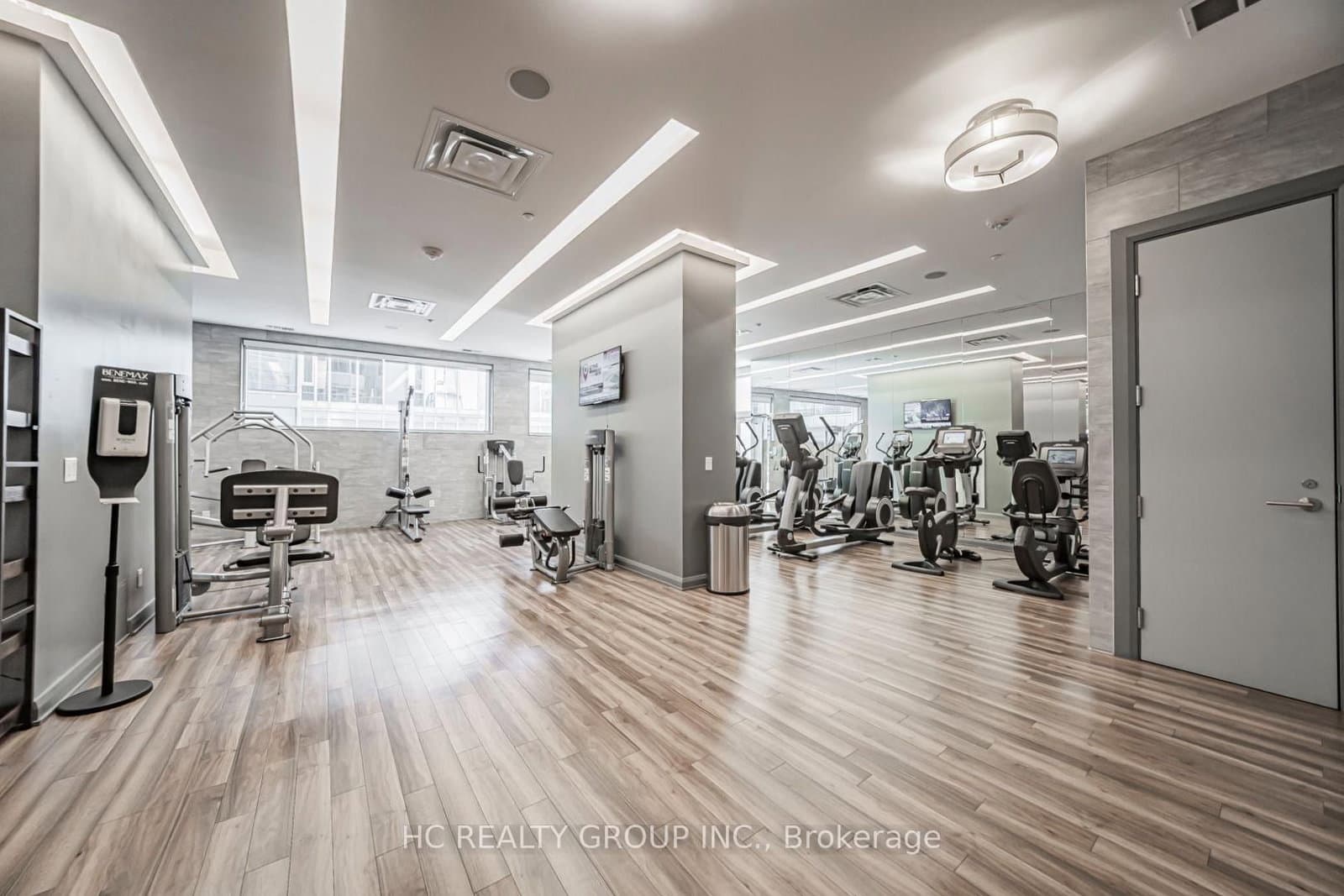 155 Yorkville Avenue, Unit 2014 thumbnail 28