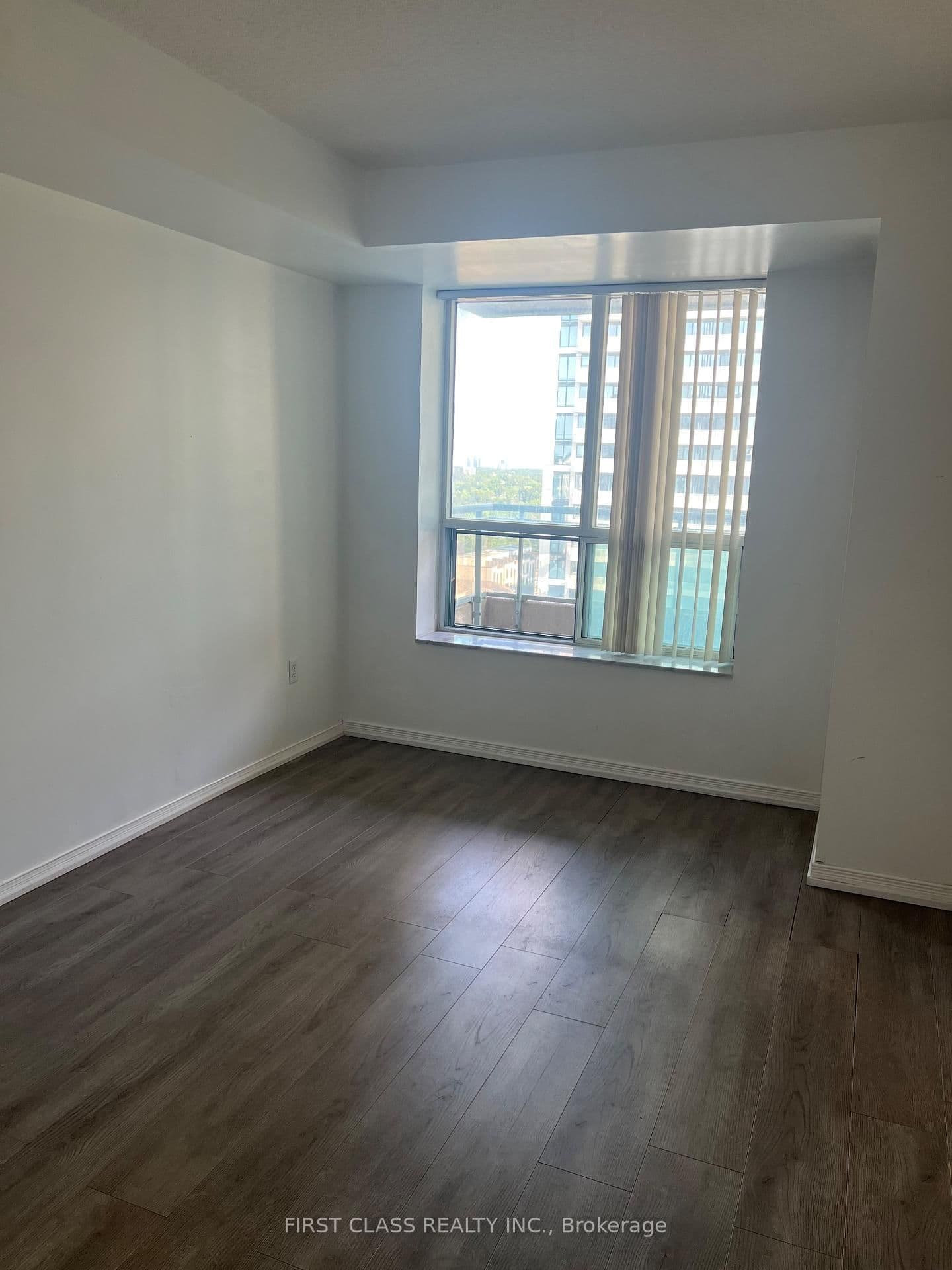 3 Pemberton Avenue, Unit 1409 thumbnail 6