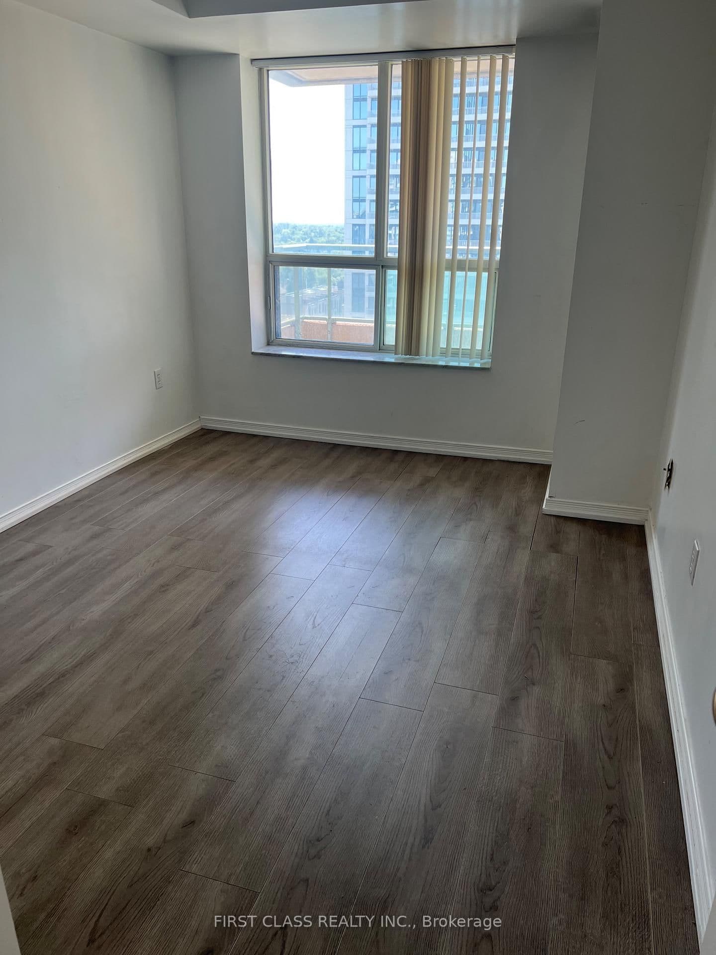 3 Pemberton Avenue, Unit 1409 thumbnail 7