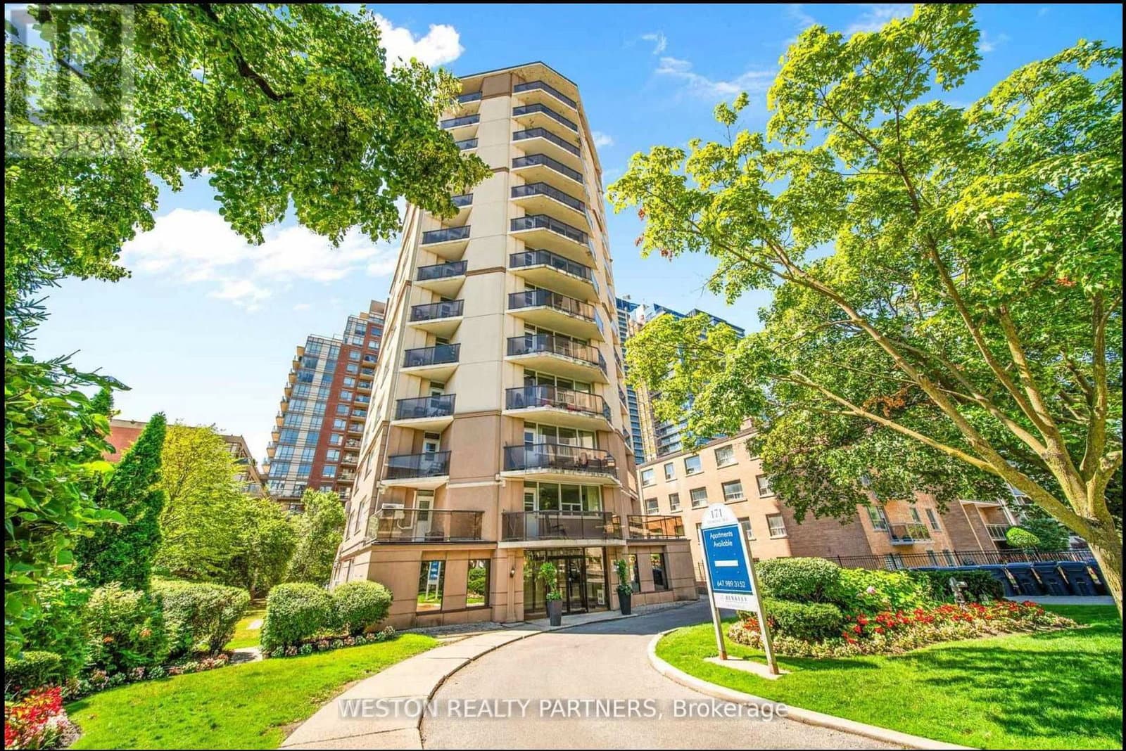 171 Erskine Avenue, Unit 1202 - Image 1
