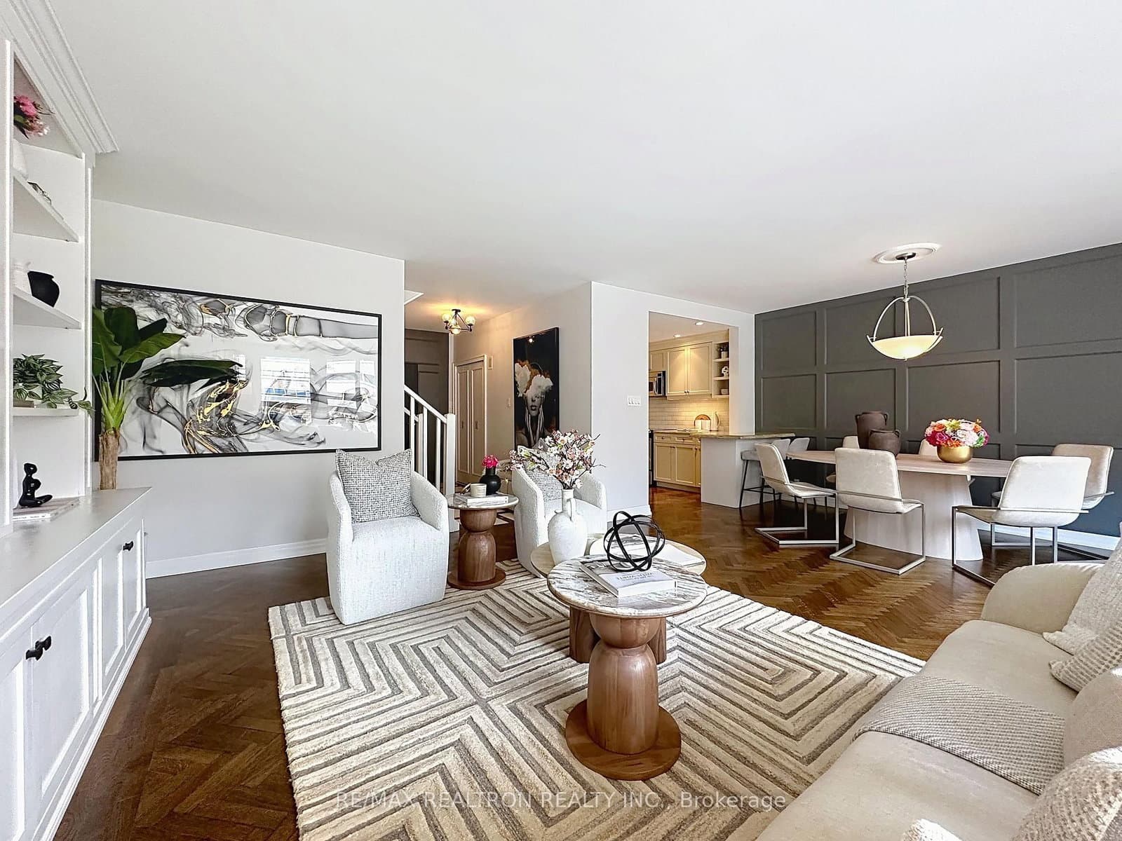 55A Avenue Road, Unit 412 thumbnail 15