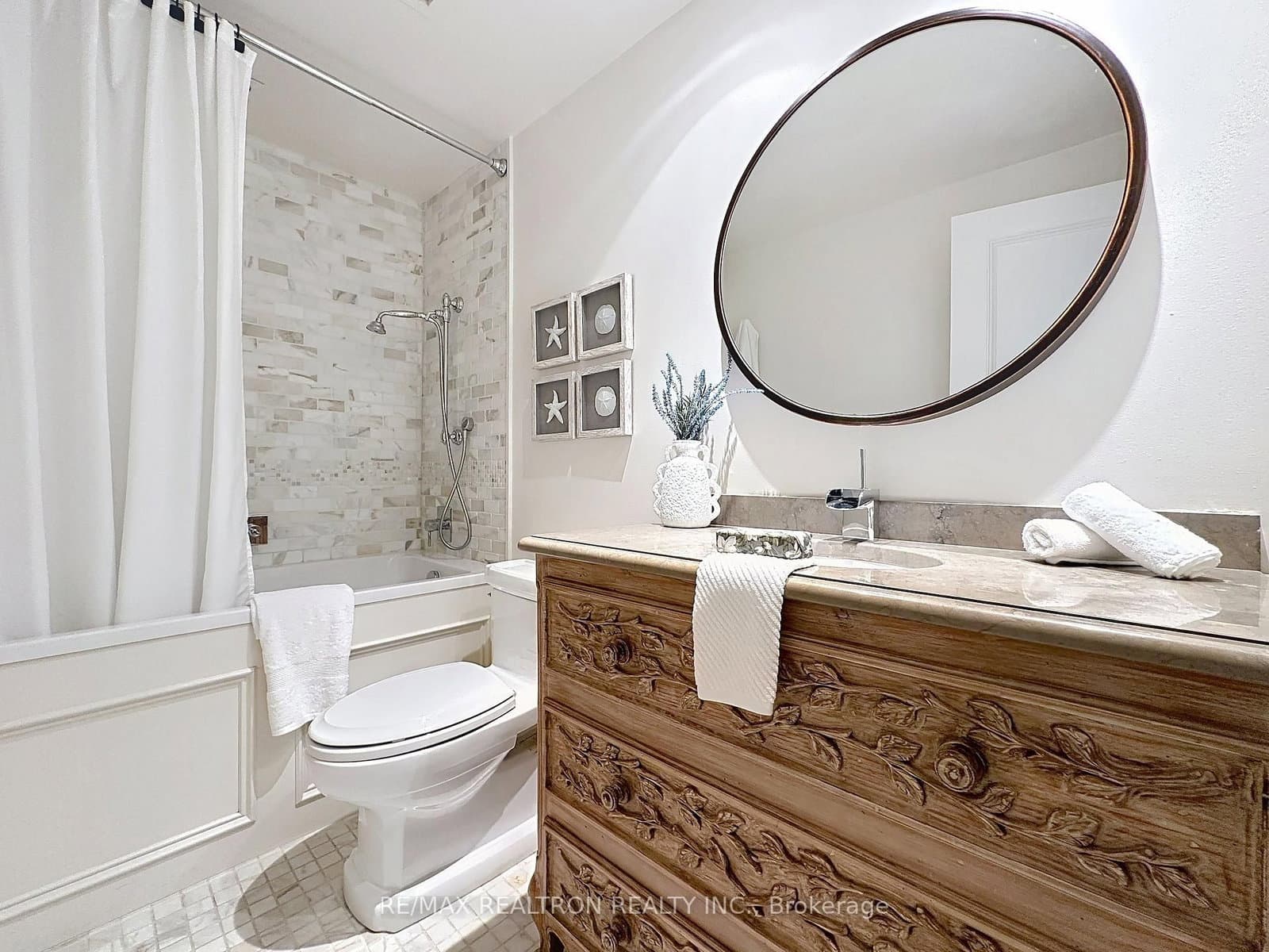 55A Avenue Road, Unit 412 thumbnail 30