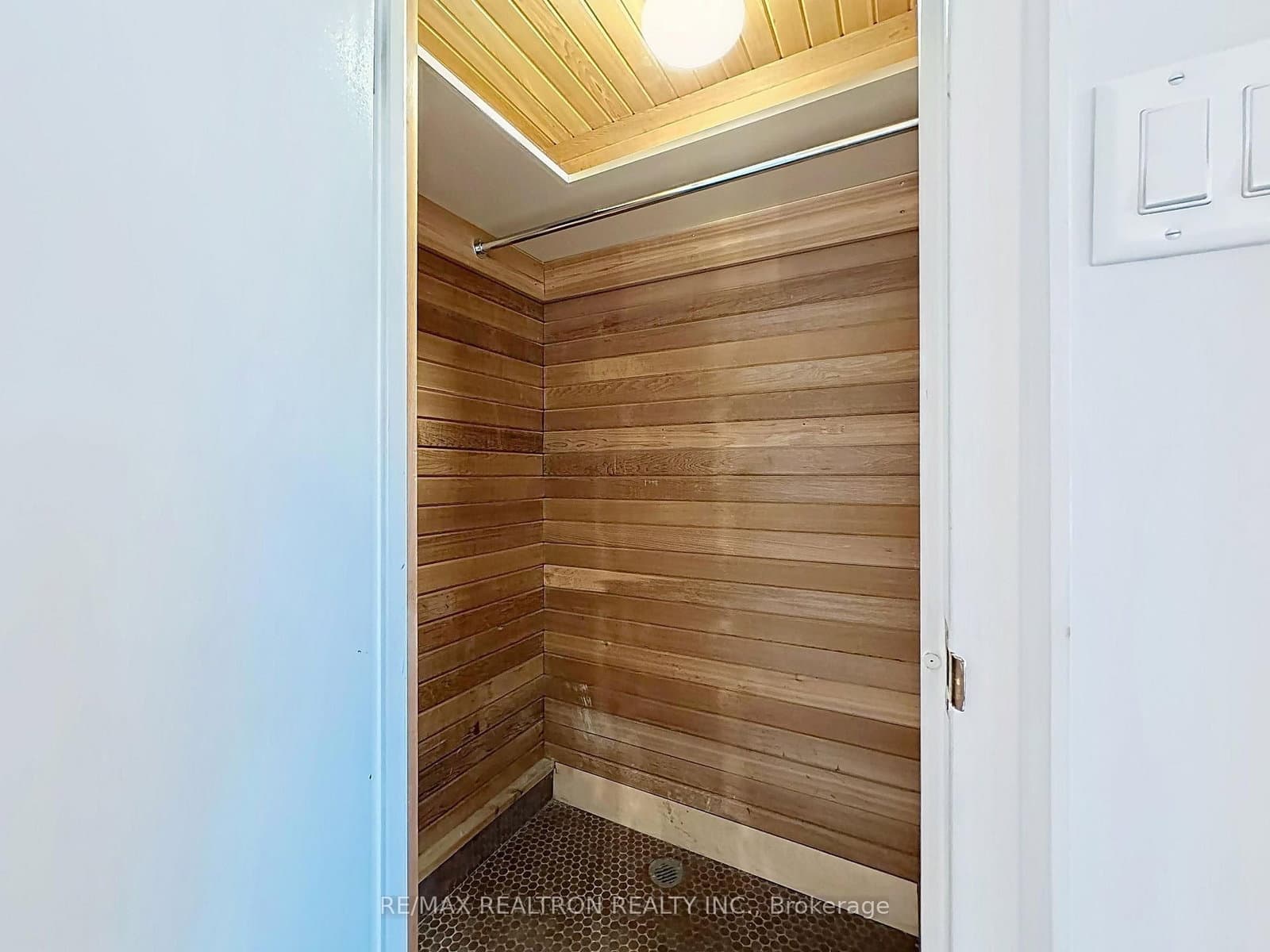 55A Avenue Road, Unit 412 thumbnail 31