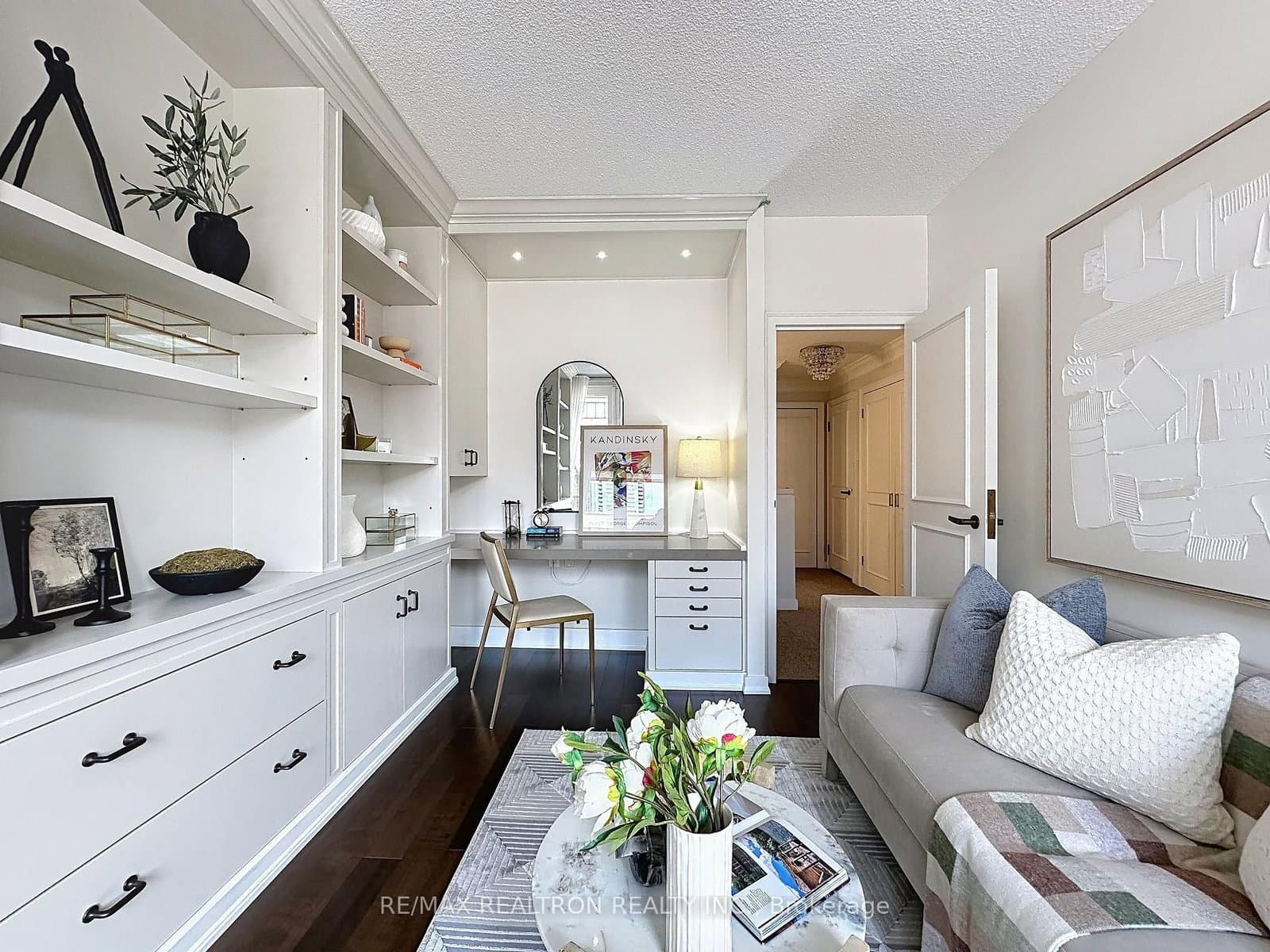 55A Avenue Road, Unit 412 thumbnail 35