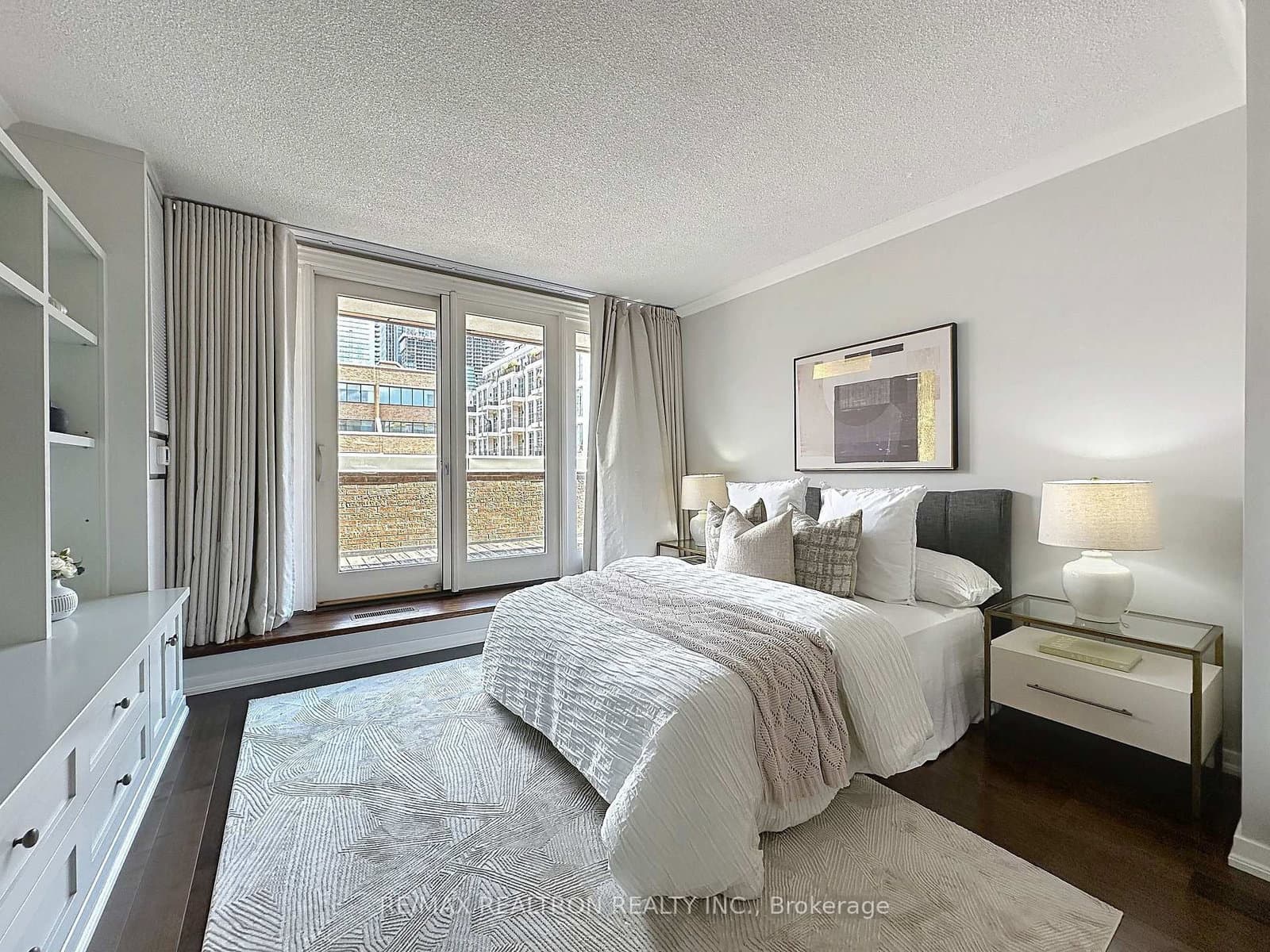 55A Avenue Road, Unit 412 thumbnail 39