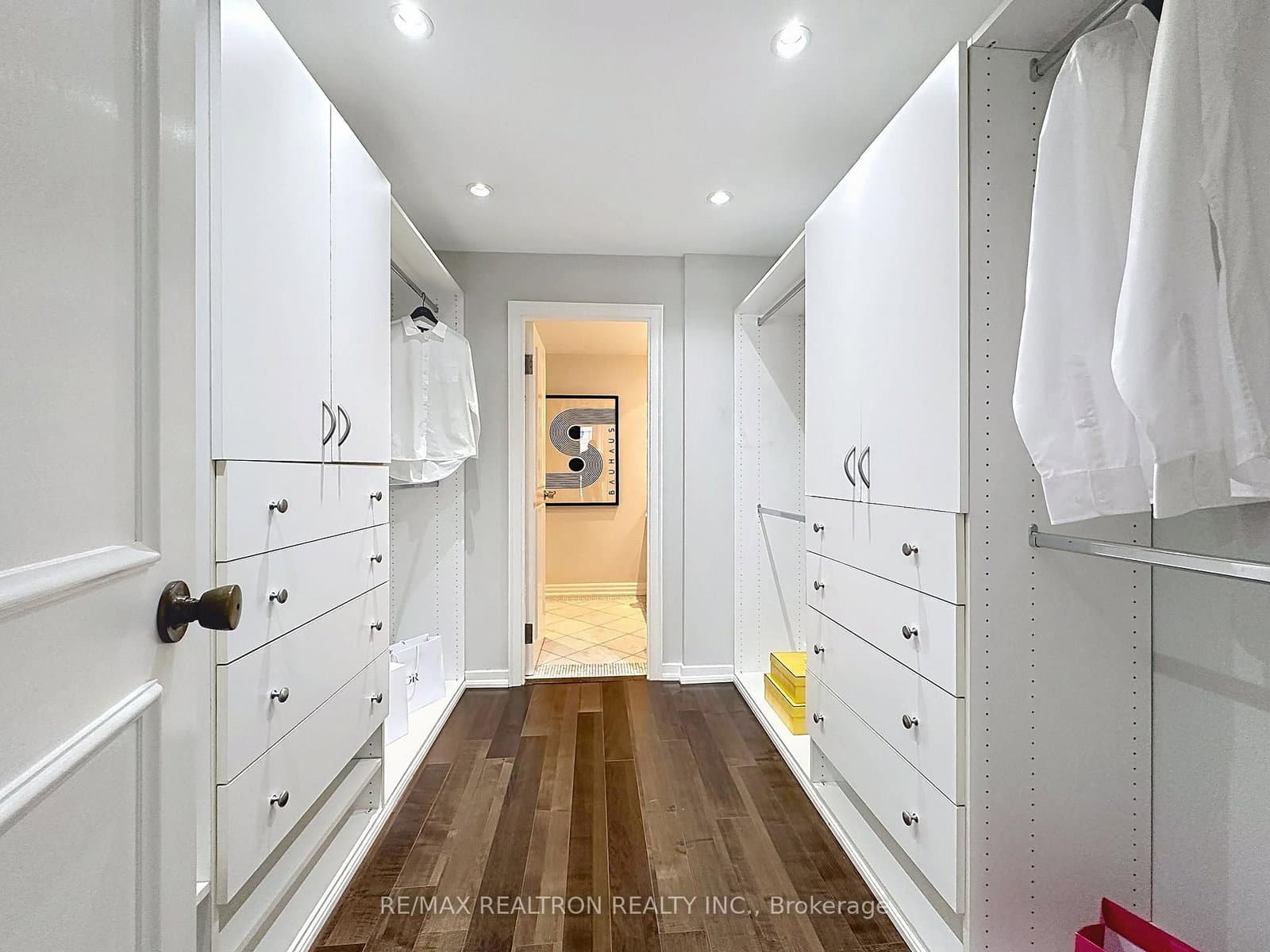 55A Avenue Road, Unit 412 thumbnail 41