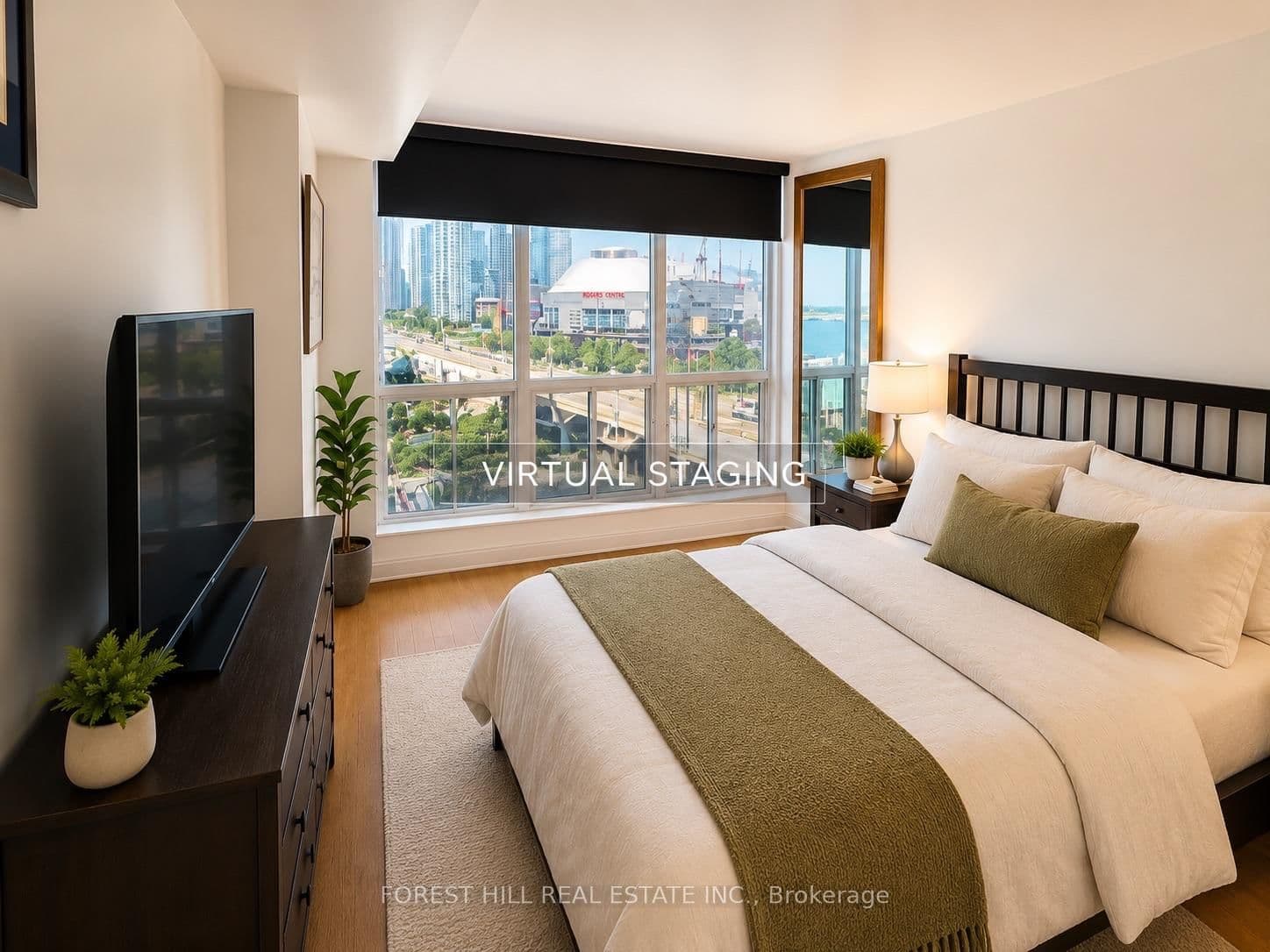 208 Queens Quay W, Unit 912 thumbnail 6