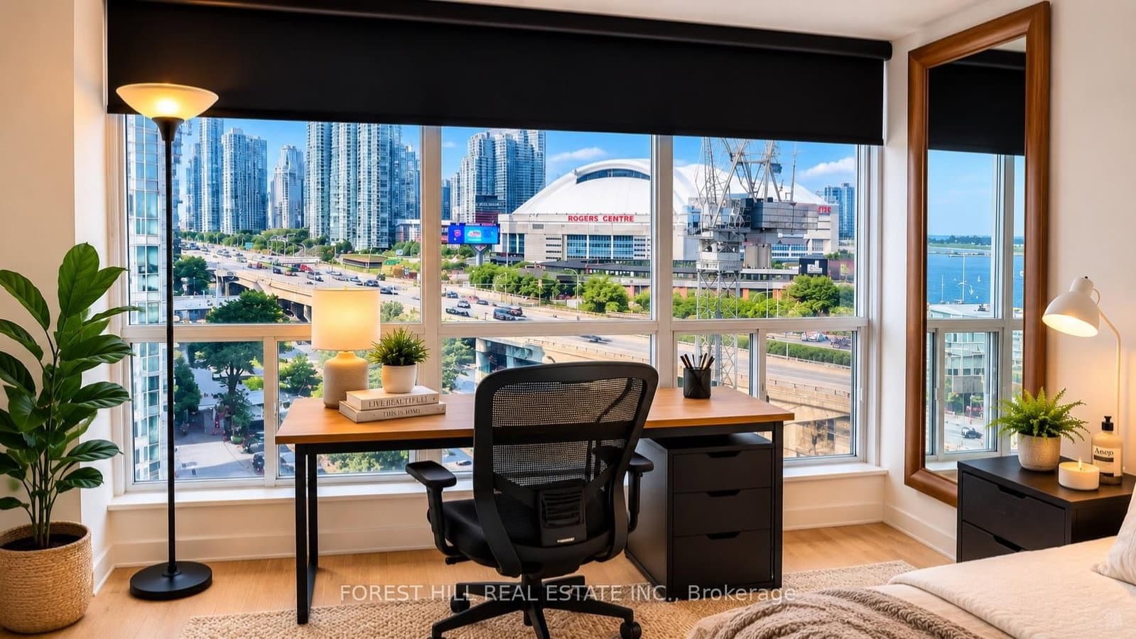 208 Queens Quay W, Unit 912 thumbnail 8