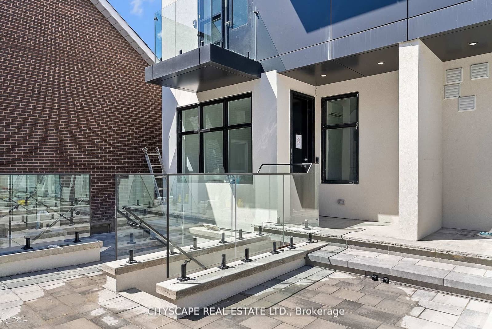 591 Oakwood Avenue, Unit Main #2 - Image 1