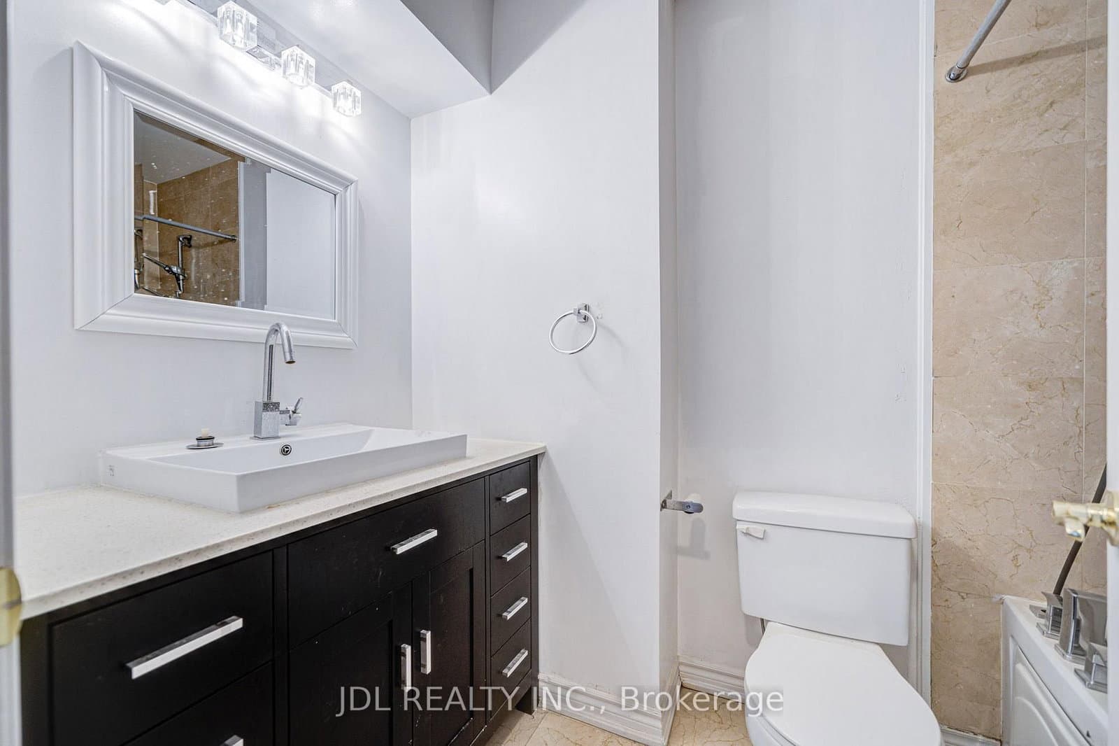 11 Everson Drive, Unit 610 thumbnail 33