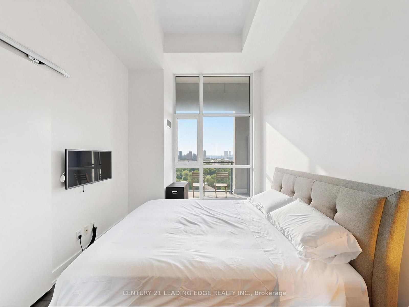 75 The Donway W, Unit 1406 thumbnail 27