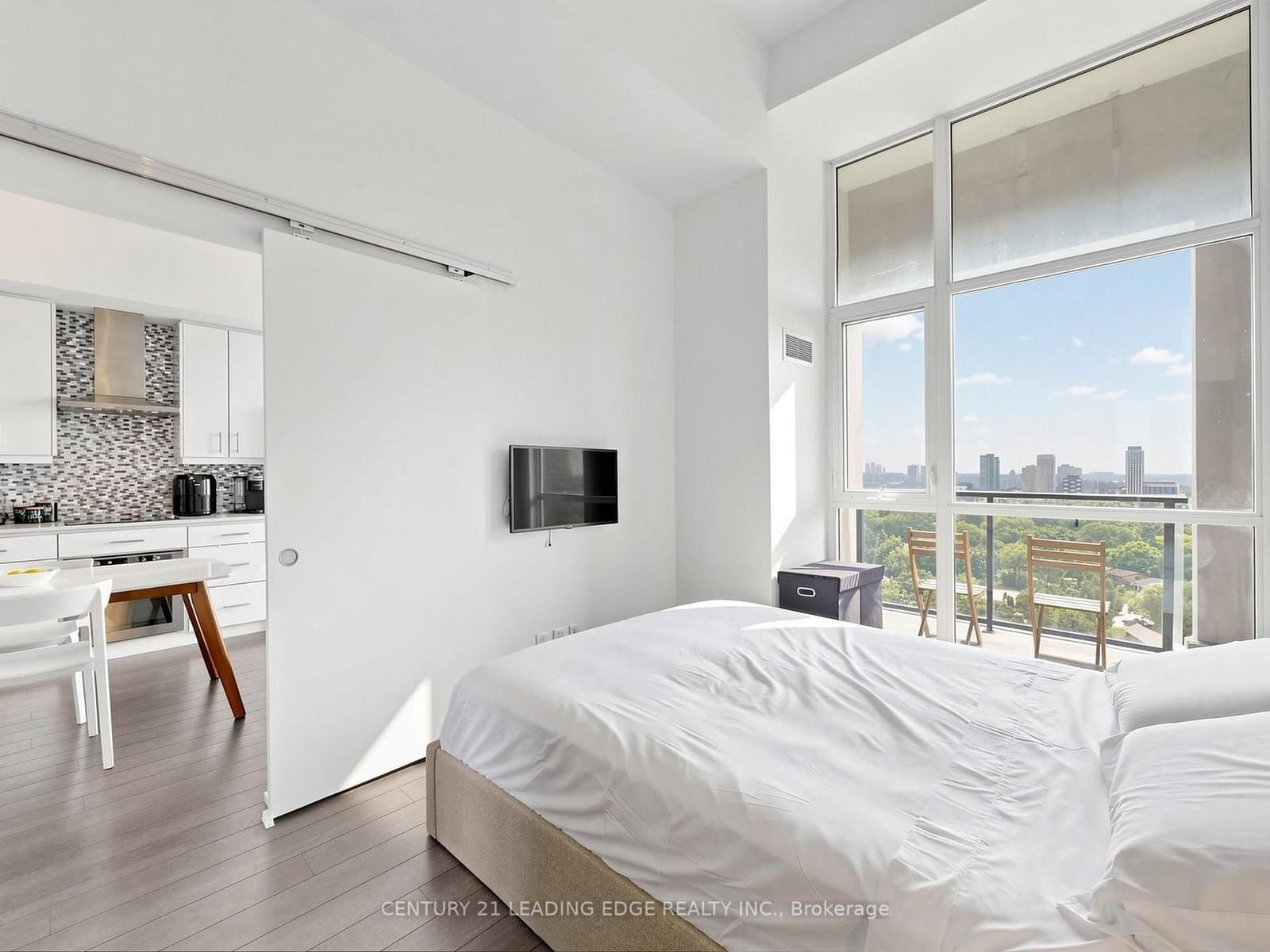 75 The Donway W, Unit 1406 thumbnail 28