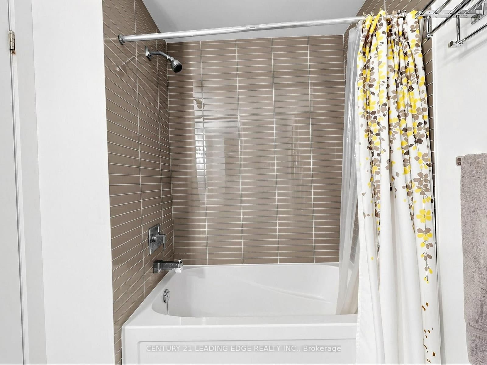 75 The Donway W, Unit 1406 thumbnail 33