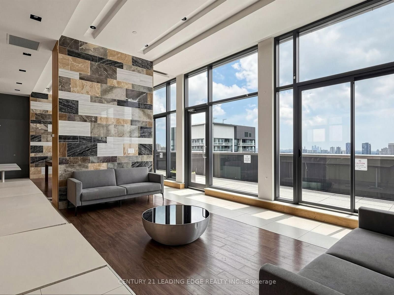 75 The Donway W, Unit 1406 thumbnail 41