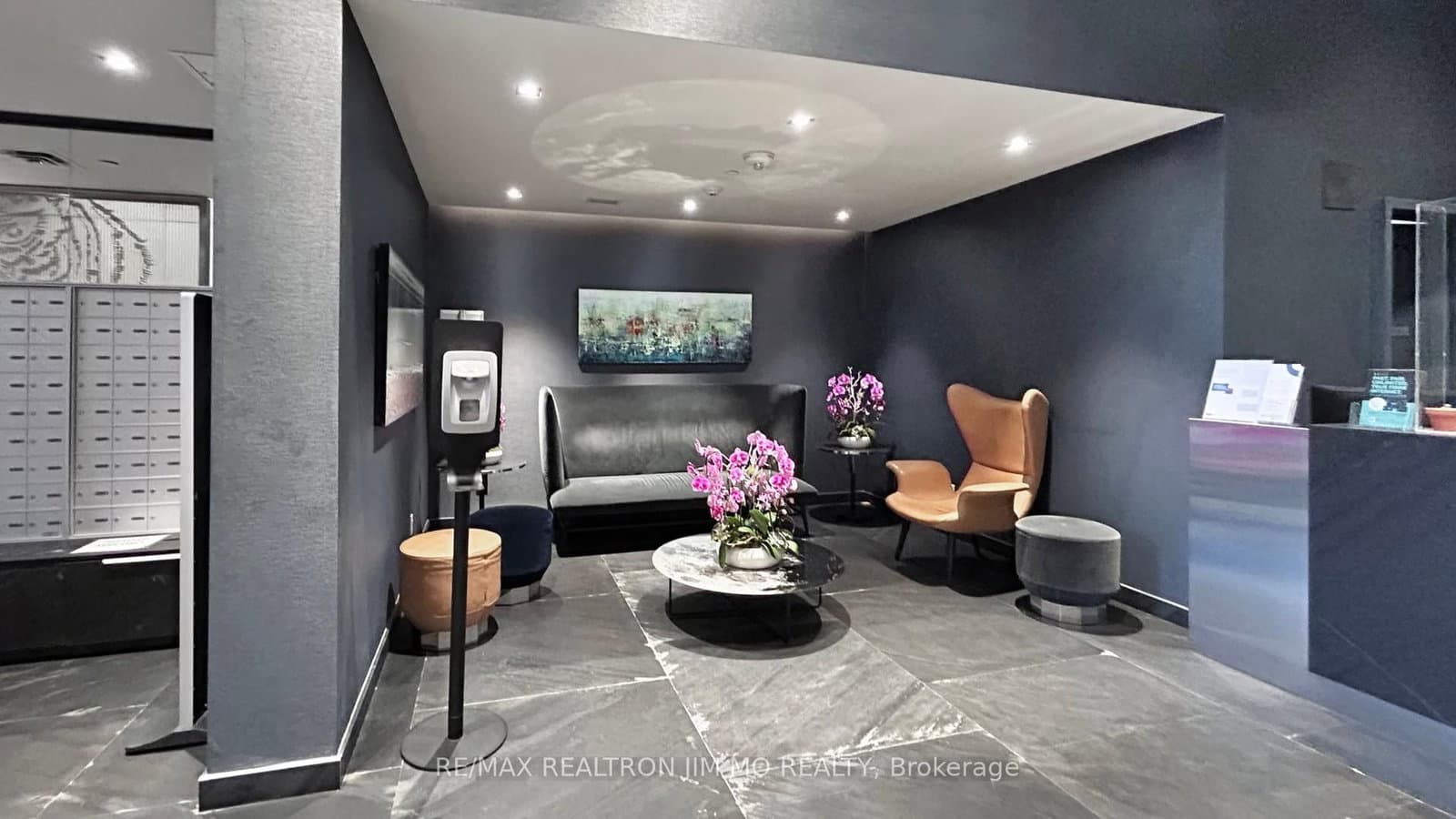 28 Wellesley Street E, Unit 706 thumbnail 19
