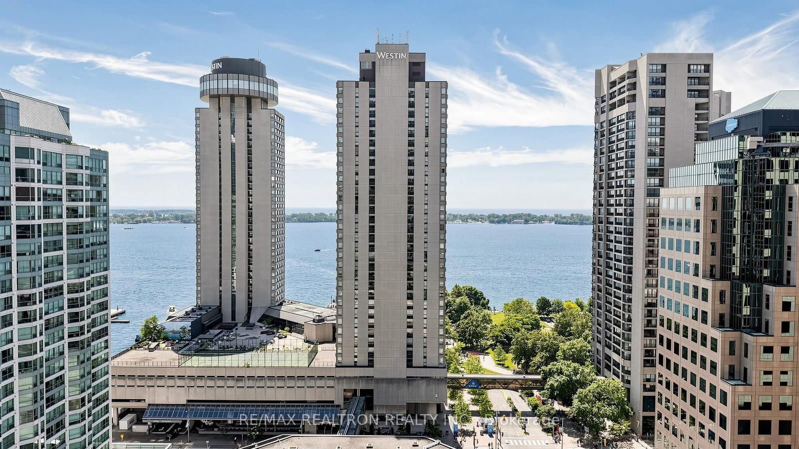 33 Bay Street, Unit 2211 thumbnail 27