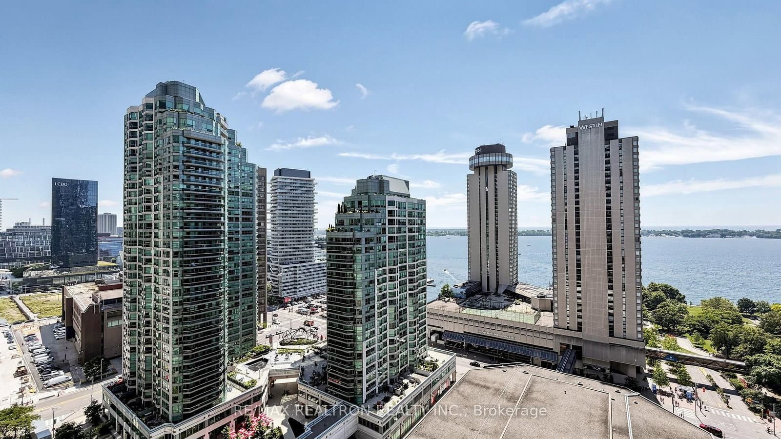33 Bay Street, Unit 2211 thumbnail 30