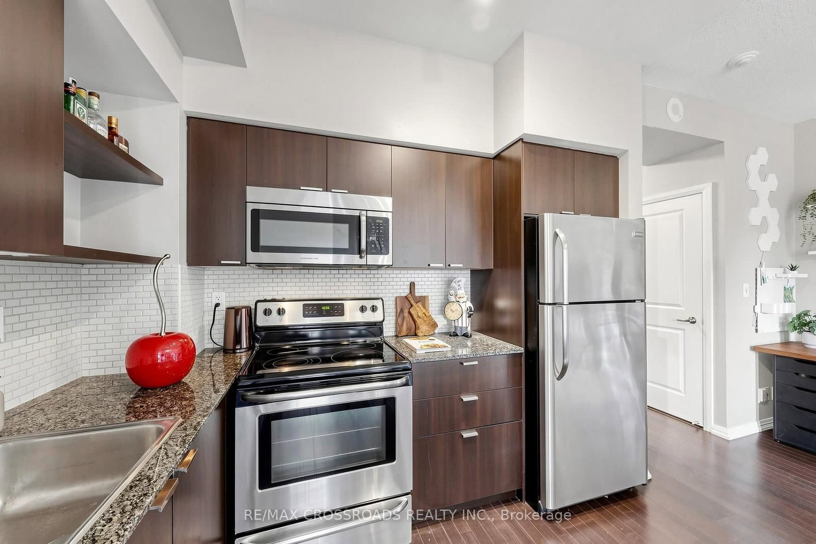 35 Hayden Street, Unit 1201 thumbnail 10