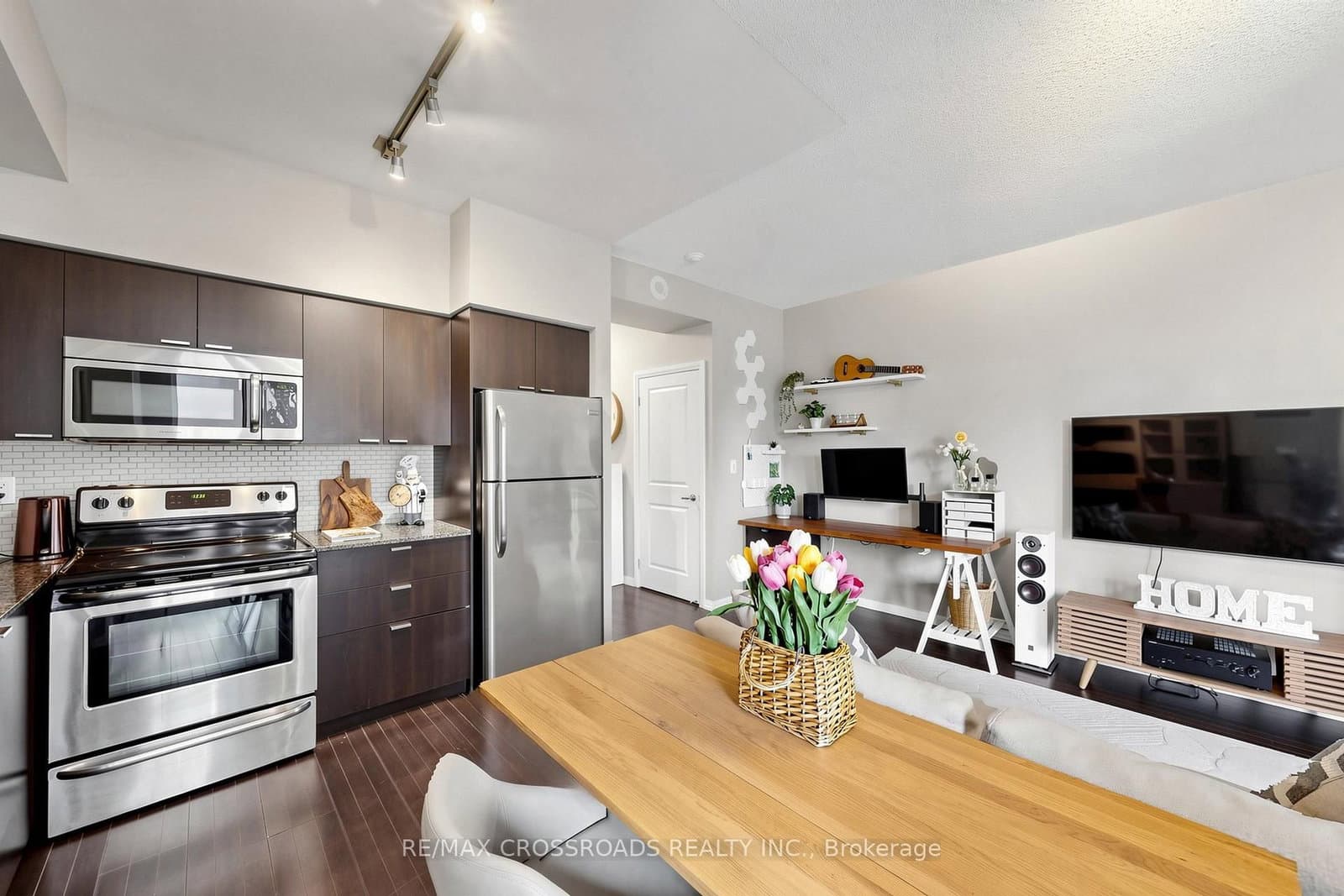 35 Hayden Street, Unit 1201 thumbnail 11