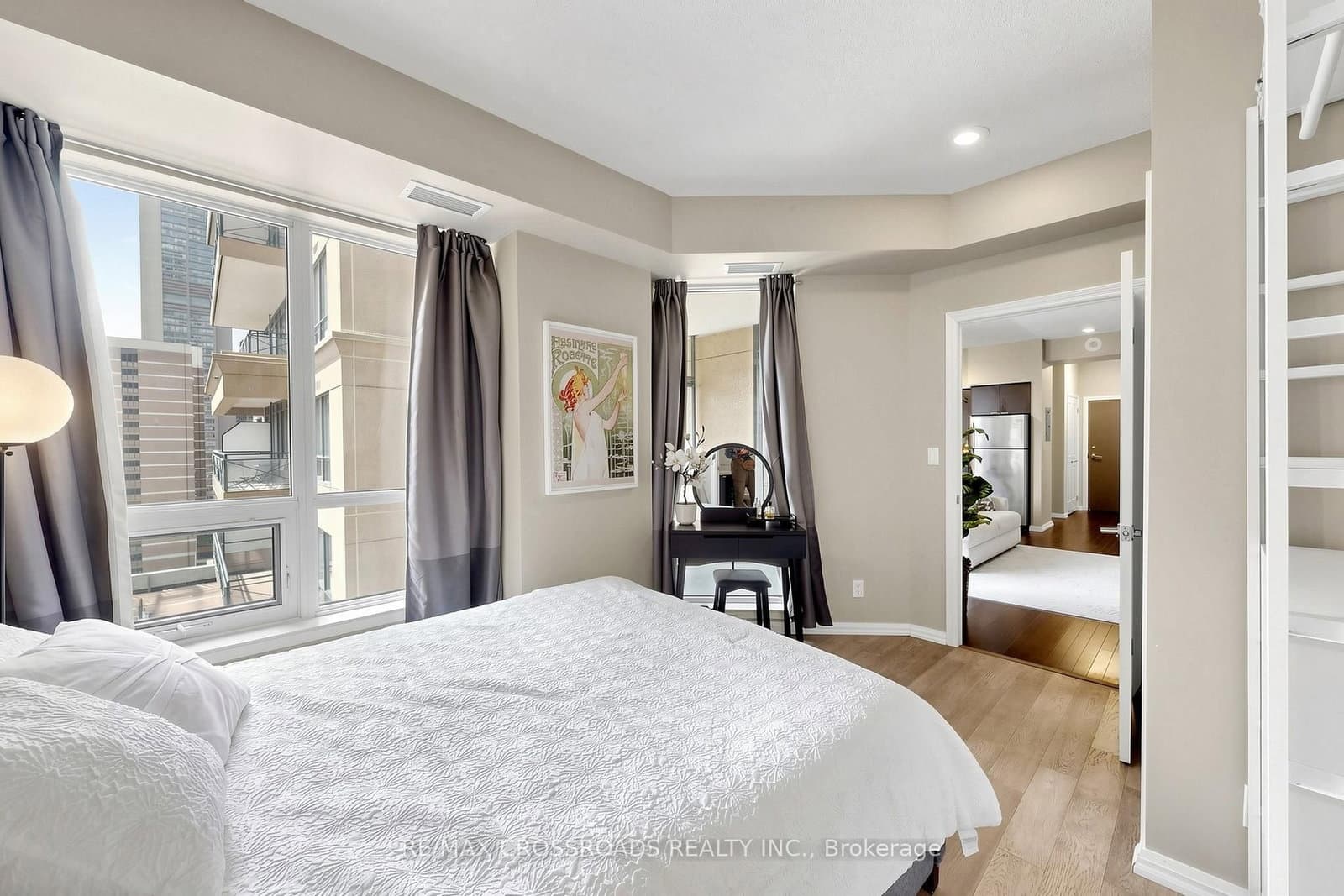 35 Hayden Street, Unit 1201 thumbnail 19