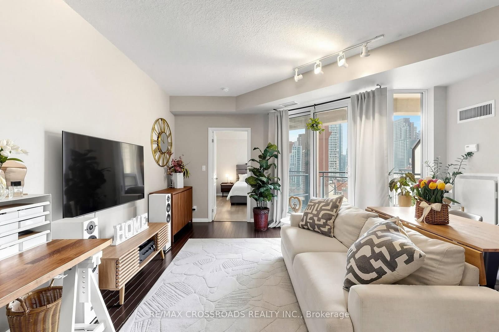 35 Hayden Street, Unit 1201 thumbnail 2