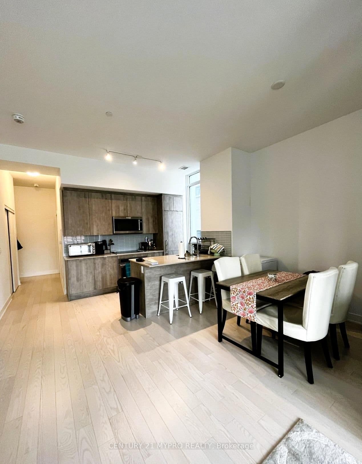 181 Bedford Road, Unit 203 thumbnail 5