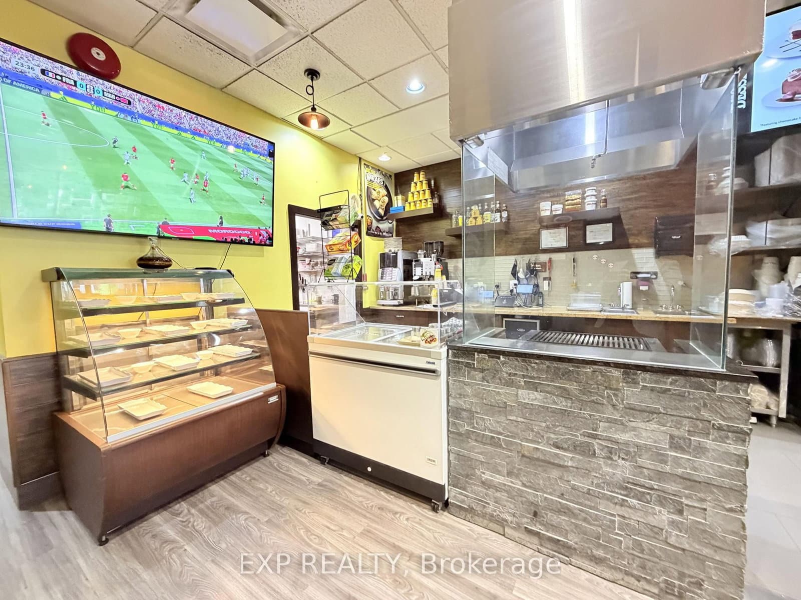720 Spadina Avenue thumbnail 16