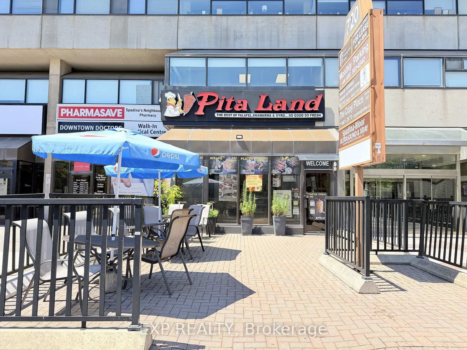 720 Spadina Avenue thumbnail 3