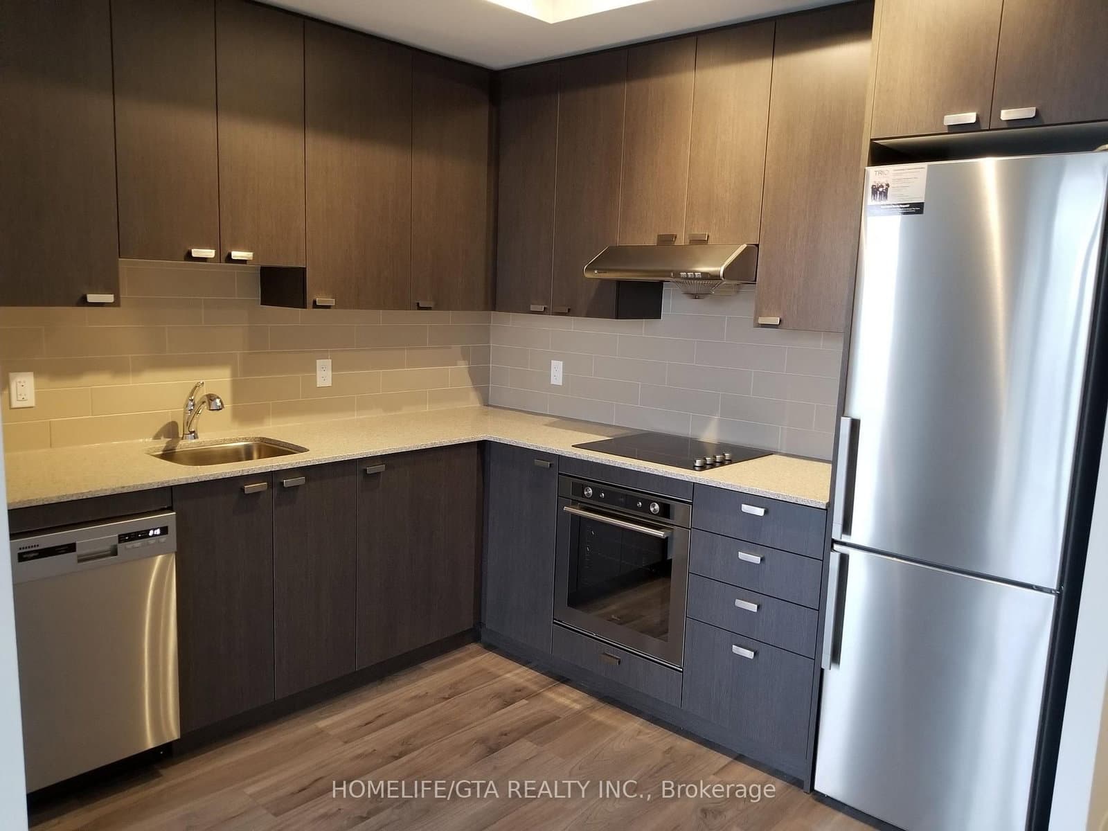 50 Ann O'Reilly Road, Unit 804 thumbnail 2