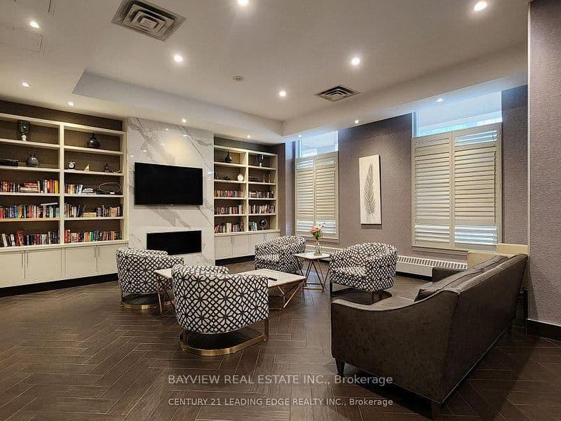 18 Kenaston Gardens, Unit 1401 thumbnail 13