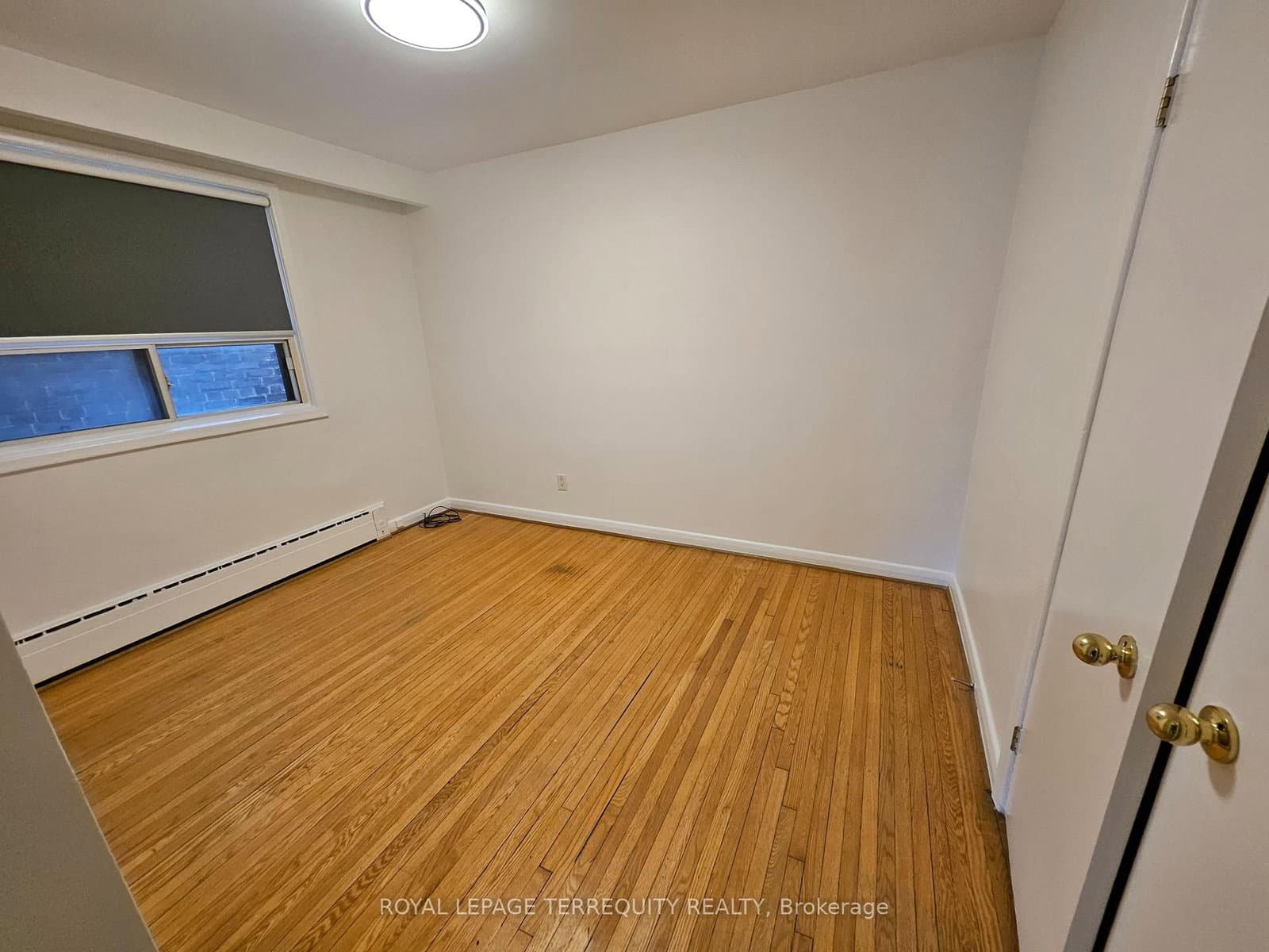 401 Winnett Avenue, Unit 3 thumbnail 23