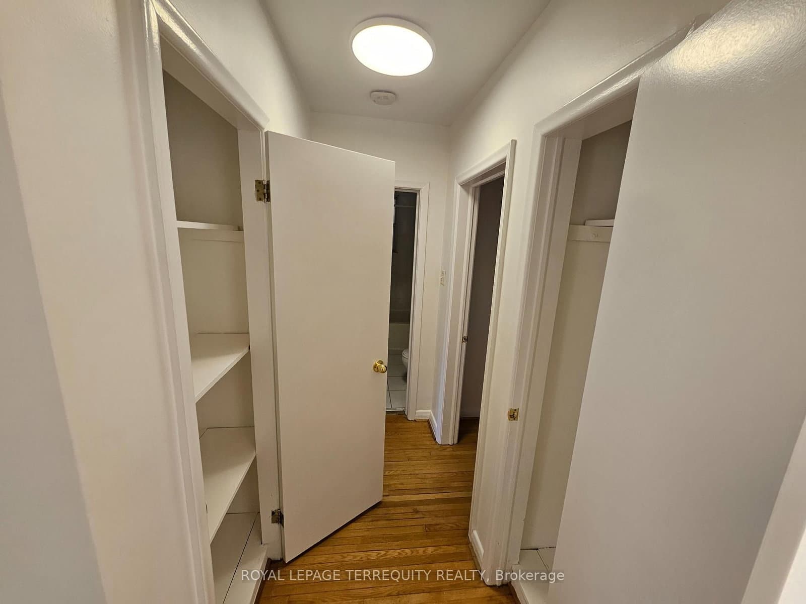 401 Winnett Avenue, Unit 3 thumbnail 26