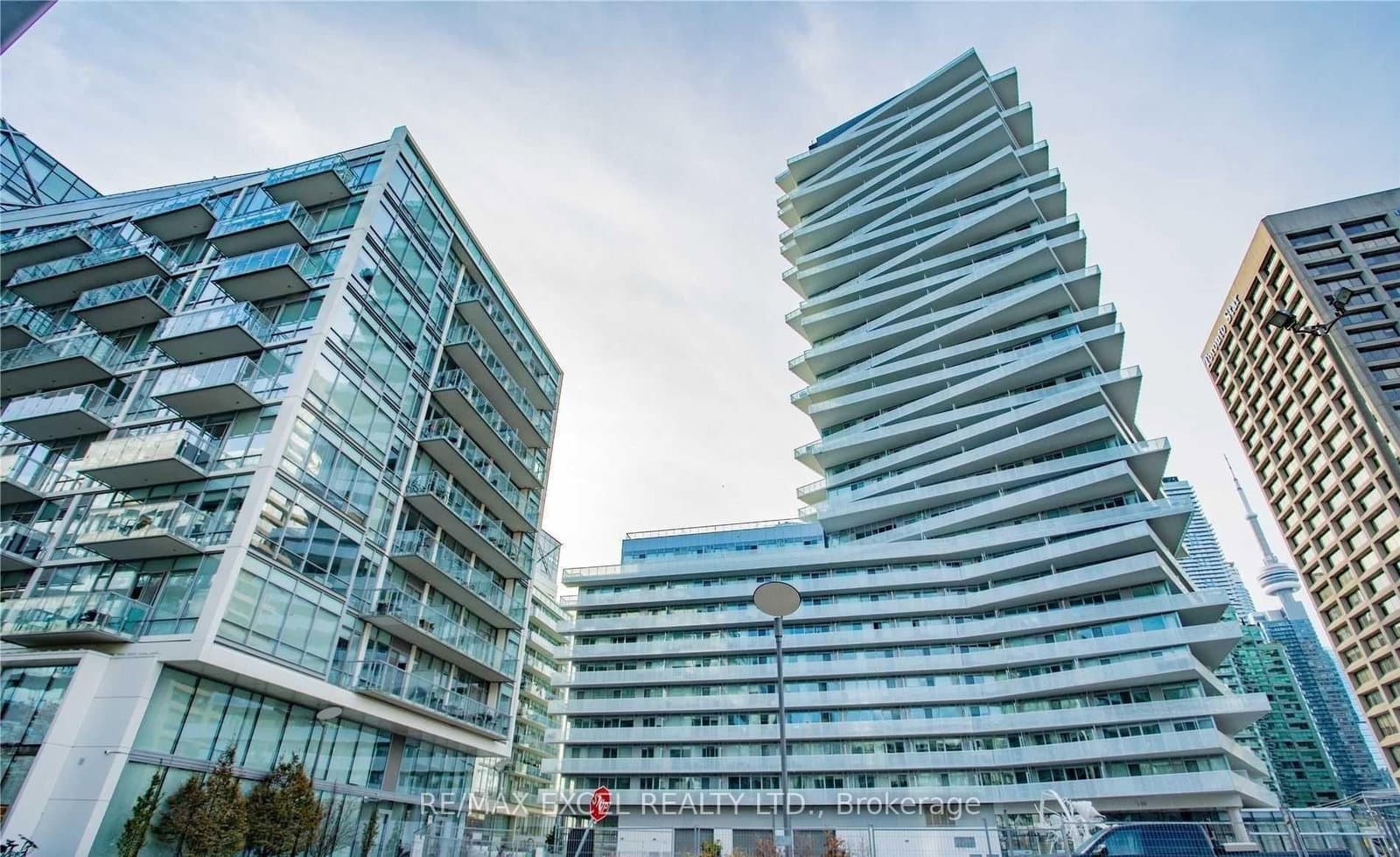 15 Queens Quay E, Unit 1303 thumbnail 12