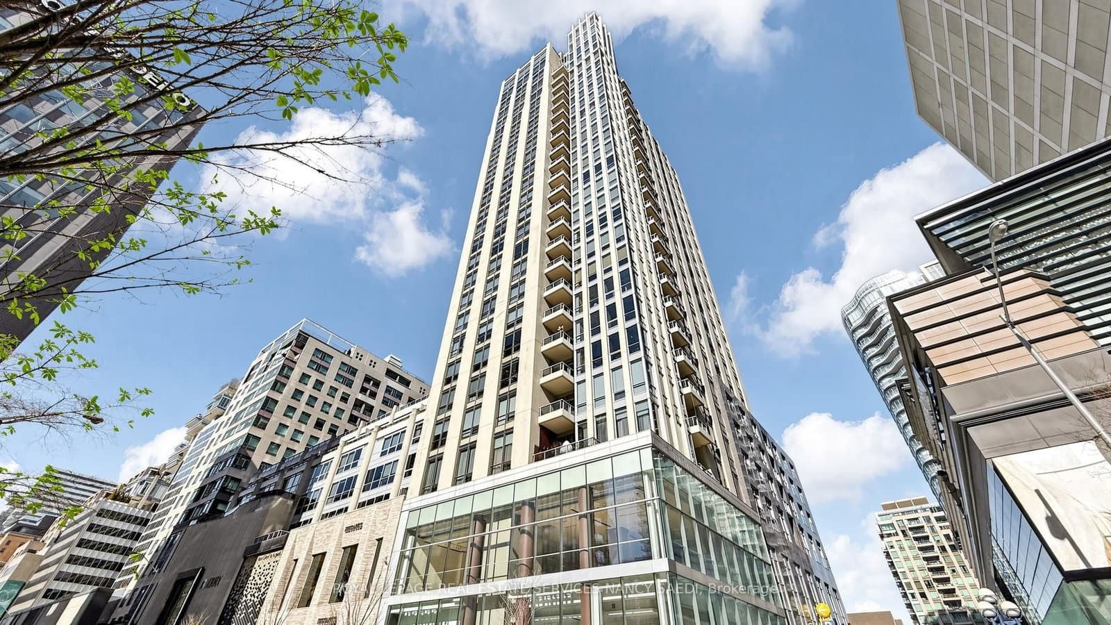 10 Bellair Street, Unit 802 thumbnail 5
