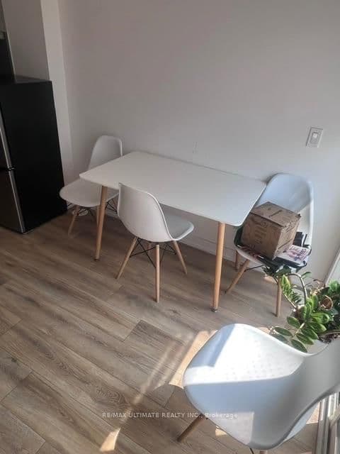 57 Finch Avenue W, Unit 27 thumbnail 10