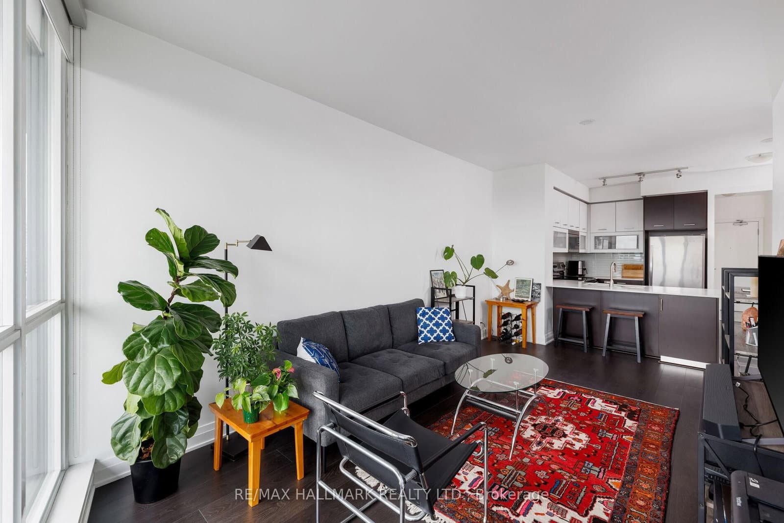 530 St Clair Avenue W, Unit 1401 thumbnail 15